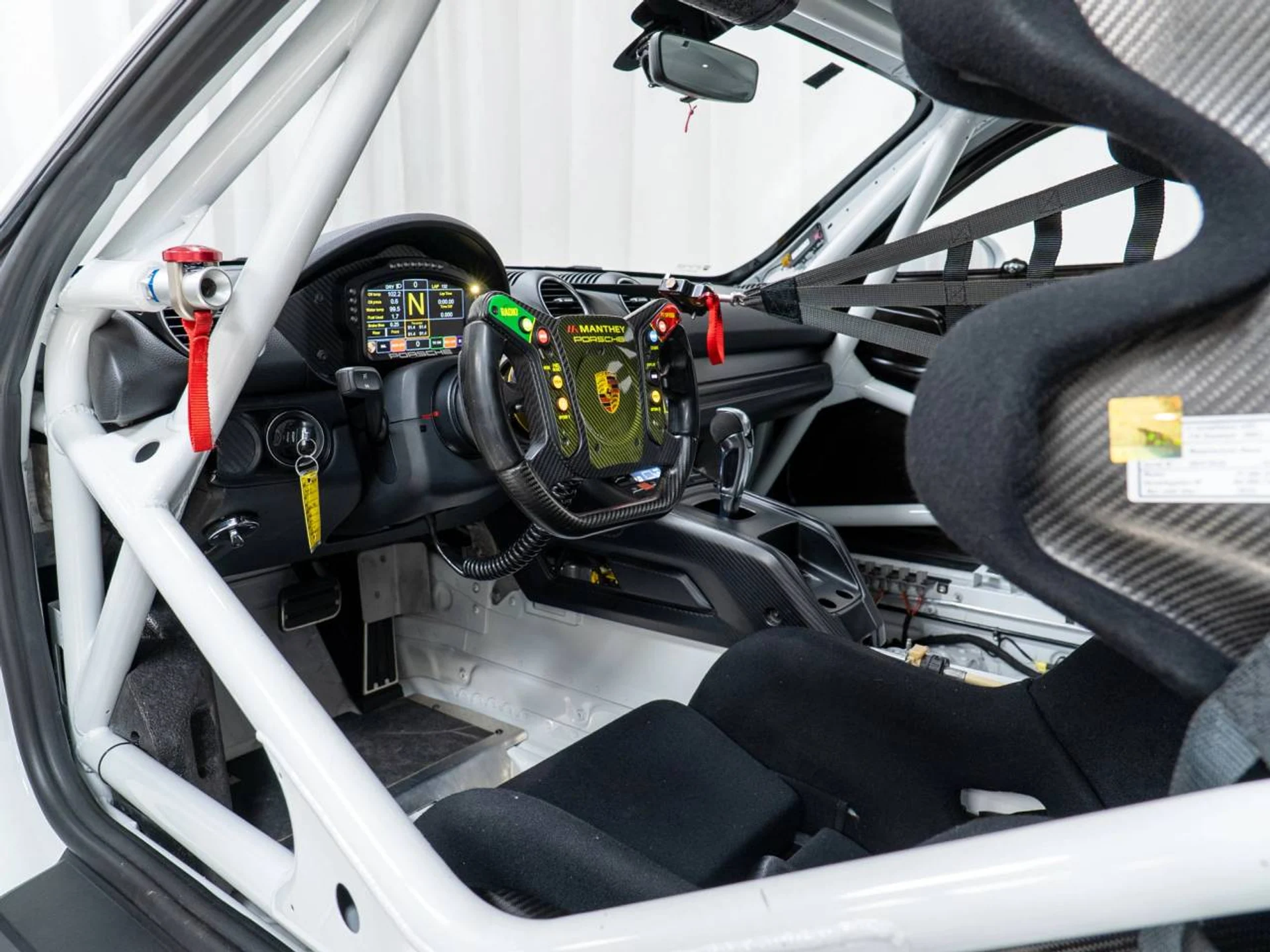 mph003_925651086_1280_12ff36aebc