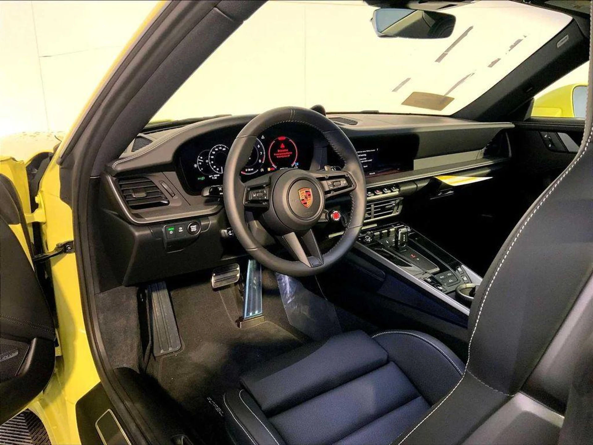 mph003_93730952_s_ay_RI_Gvys_M_Uo96m4f_Zqdjg5_PX_8_5b49e92aed