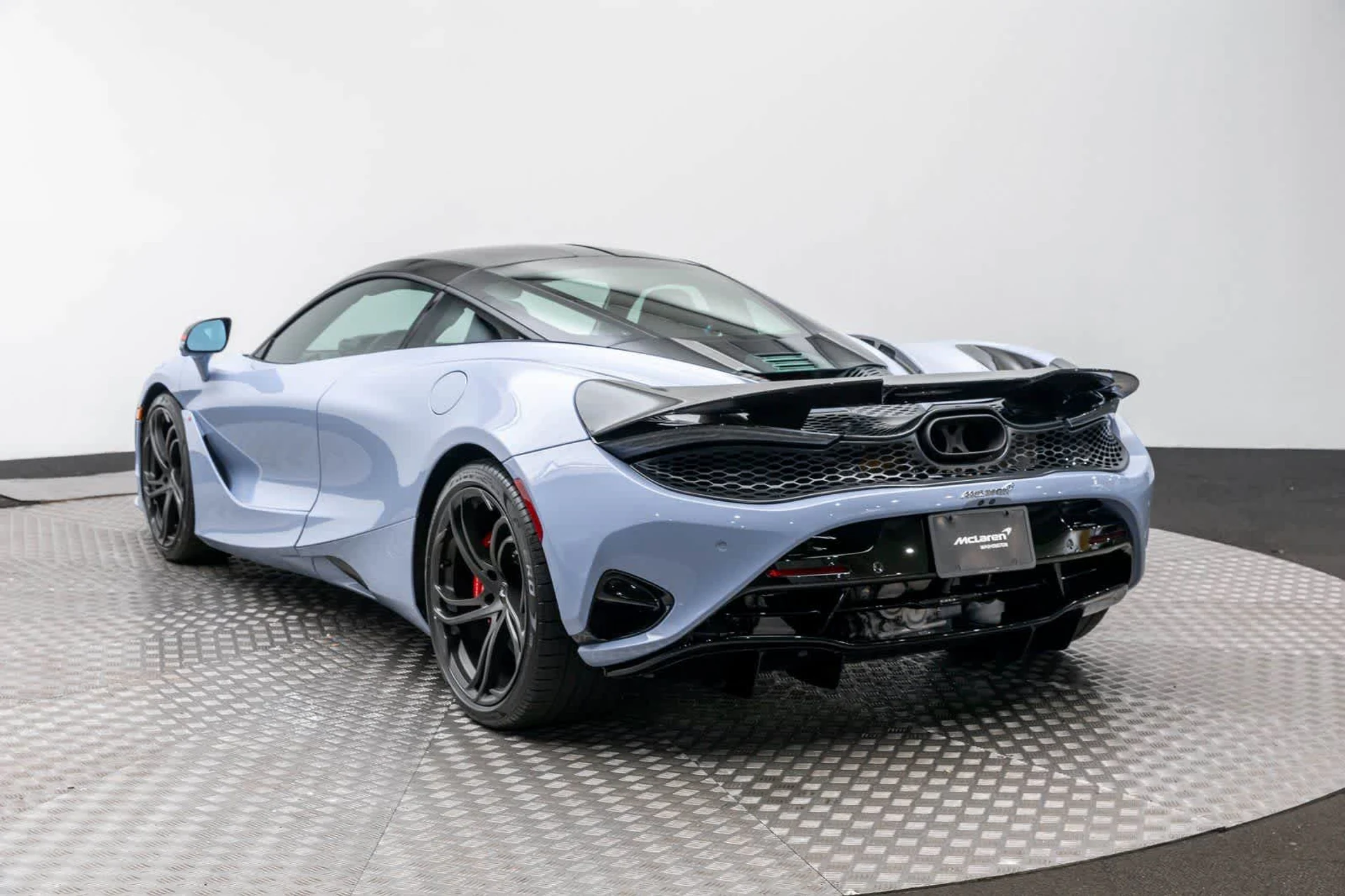 mph003_940042875_4_2a2483614c