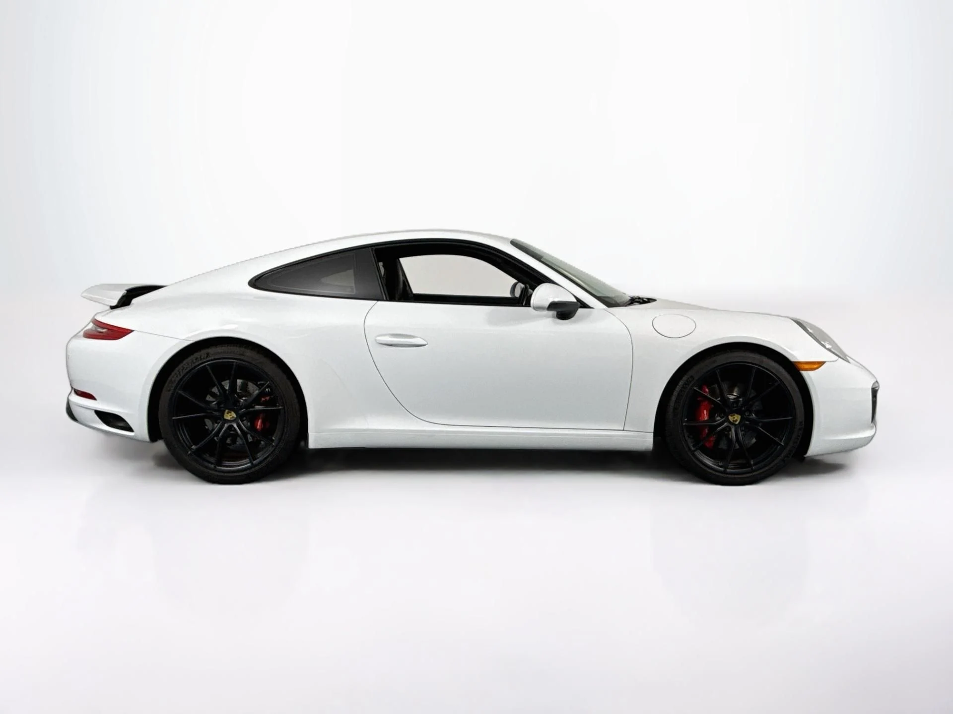 mph003_941581167_Used_2018_Porsche_911_Carrera_S_1791577830_2c31129711
