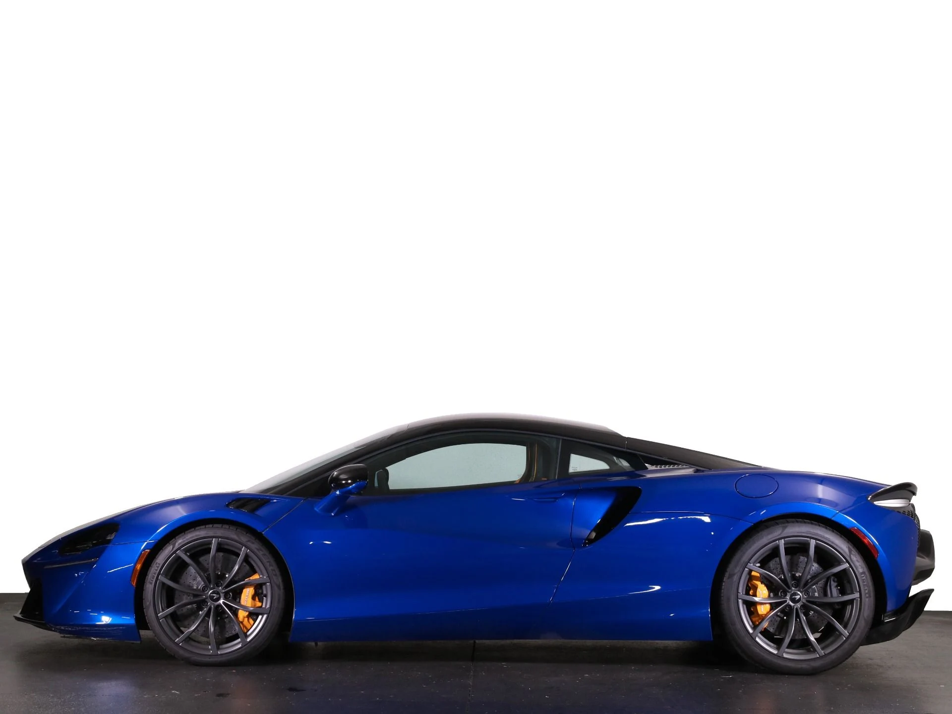 mph003_947068889_Used_2023_Mc_Laren_Artura_Performance_1751935312_7d54e712ad