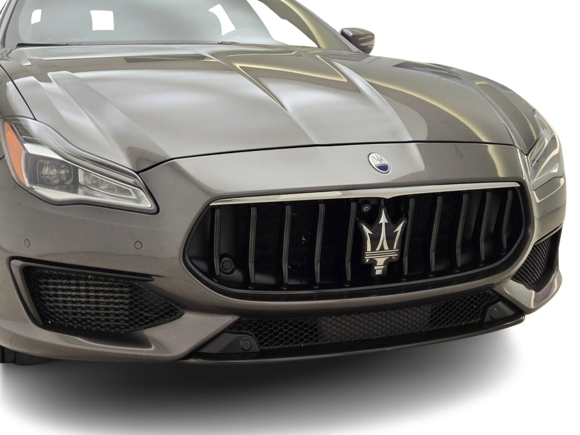 mph003_948365804_Used_2022_Maserati_Quattroporte_Modena_Q4_1761975818_e302c6094d