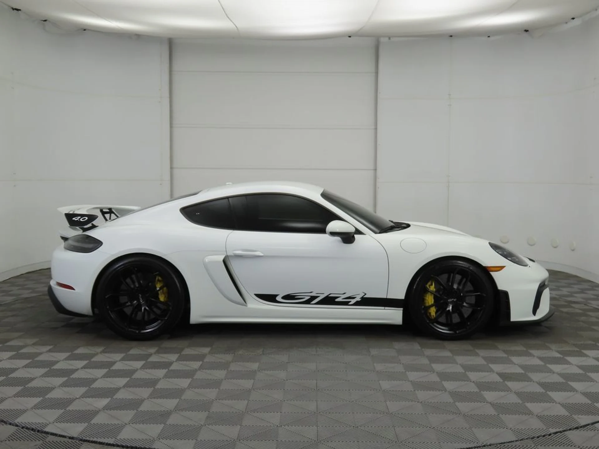 mph003_95409518_used_2020_porsche_718_cayman_gt4coupe_8119_22982883_4_1024_a28cdec3a5