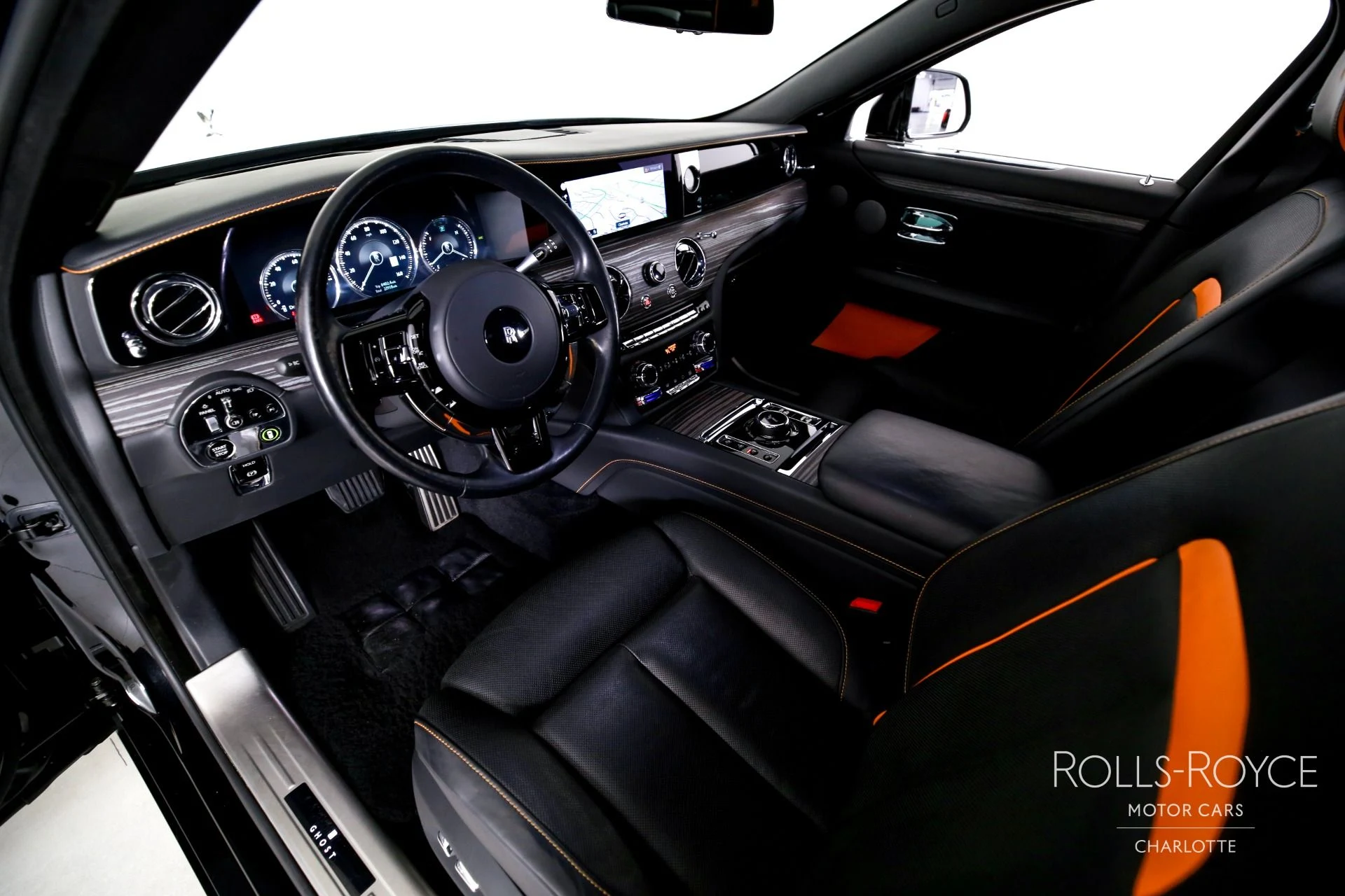mph003_957610265_Used_2021_Rolls_Royce_Ghost_1760810069_0959e94ab5