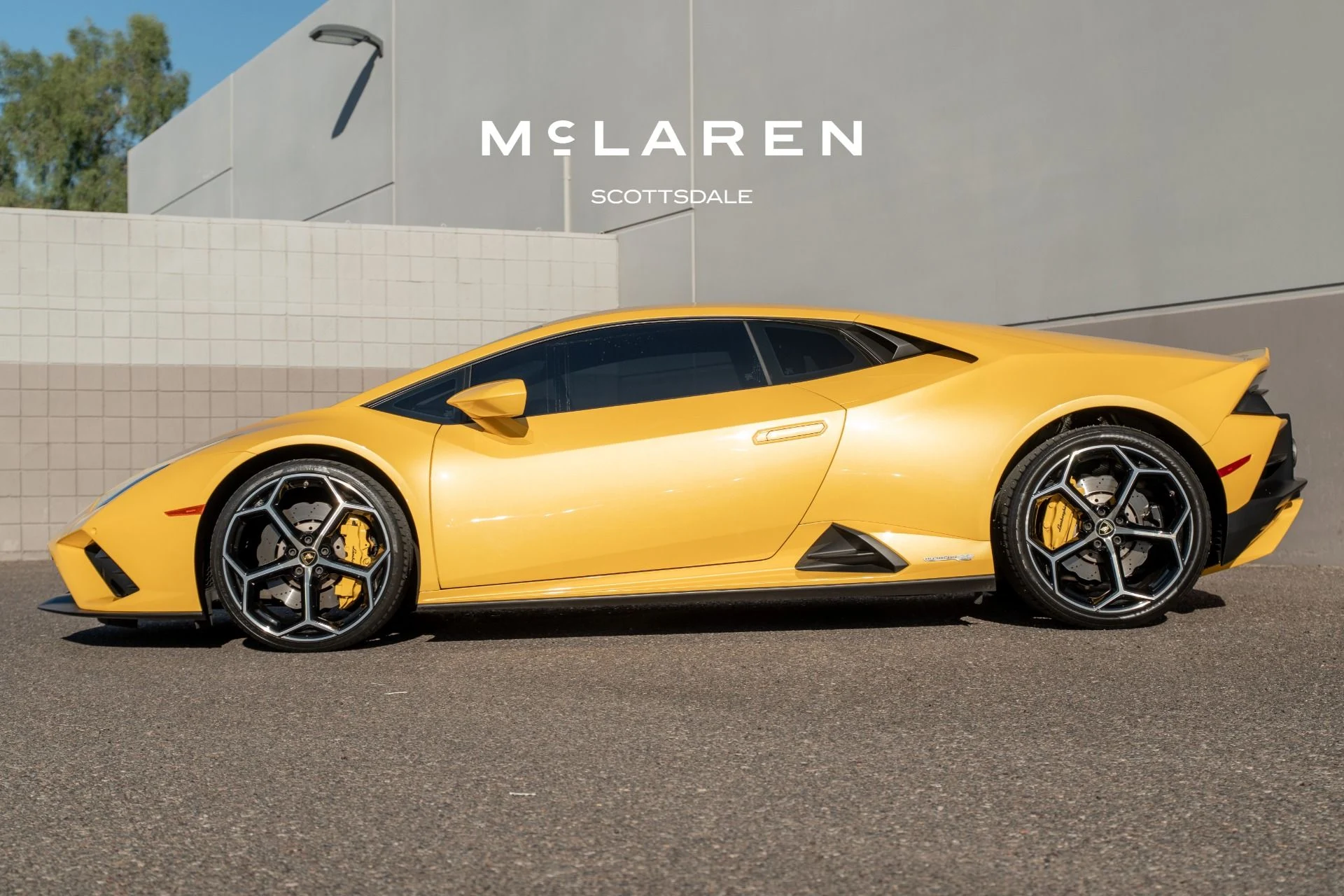 mph003_964269660_Used_2021_LAMBORGHINI_HURACAN_EVO_1791840790_6c66a8ec2f
