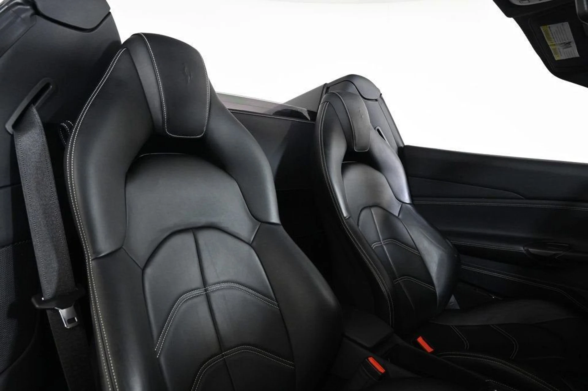 mph003_964586925_3dd15a66f1a04d6b85bde1be9a4e7fc4_74e209e62d