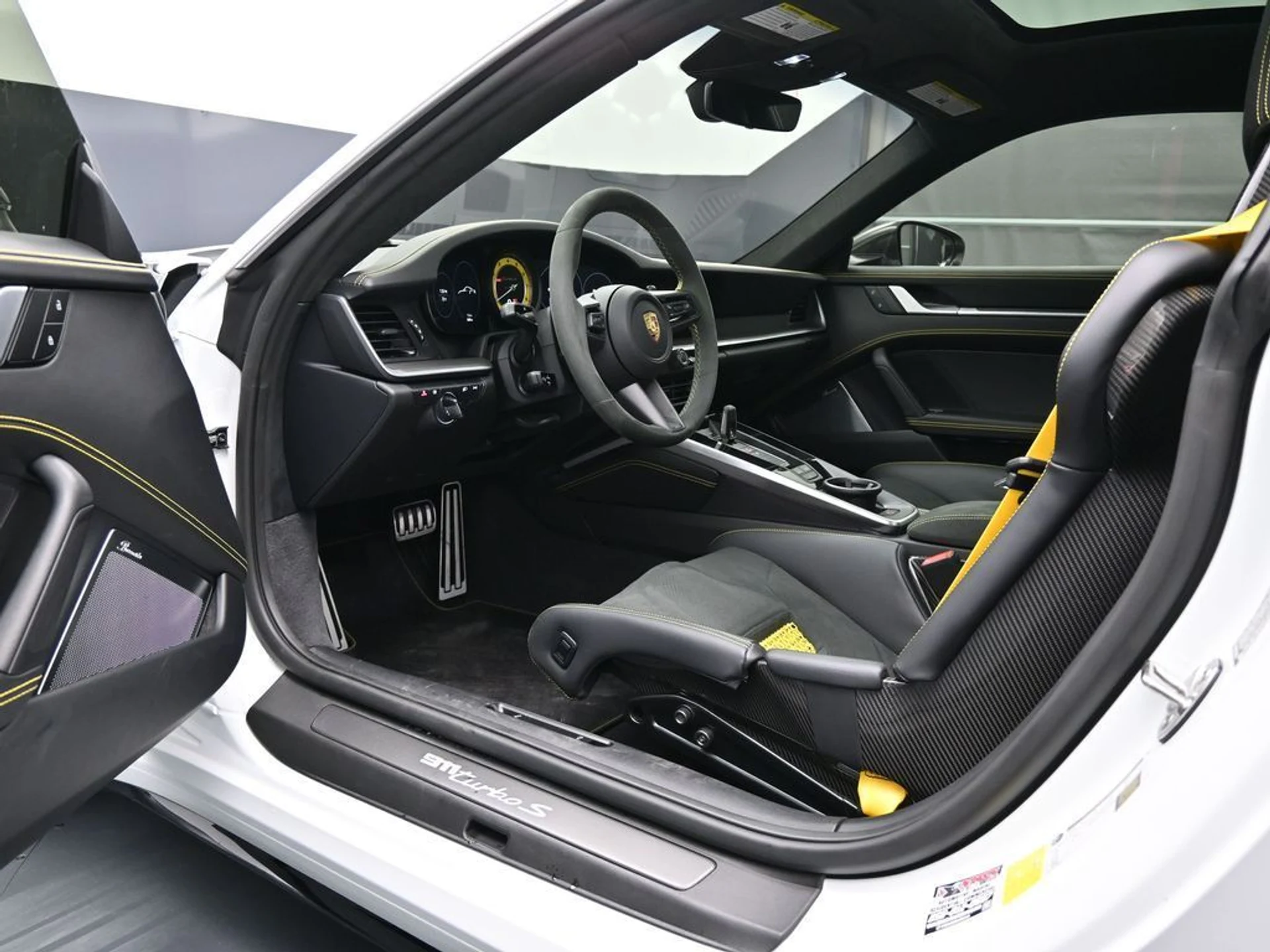 mph003_973187221_ce5541c1d0a5932c09530ca024462bd1x_15f5034efd