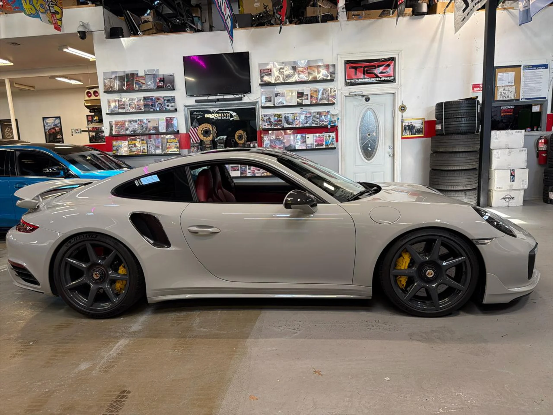 mph003_976552100_639112597516822658_0b6565b554