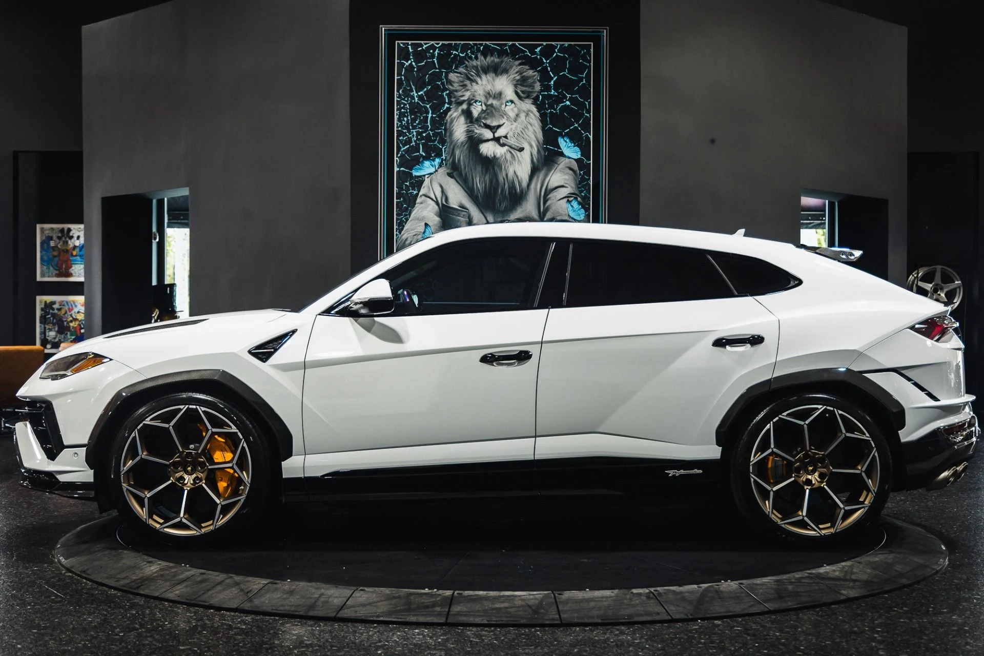 mph003_977728408_Used_2023_Lamborghini_Urus_Performante_1775866917_cbdb2af8e7