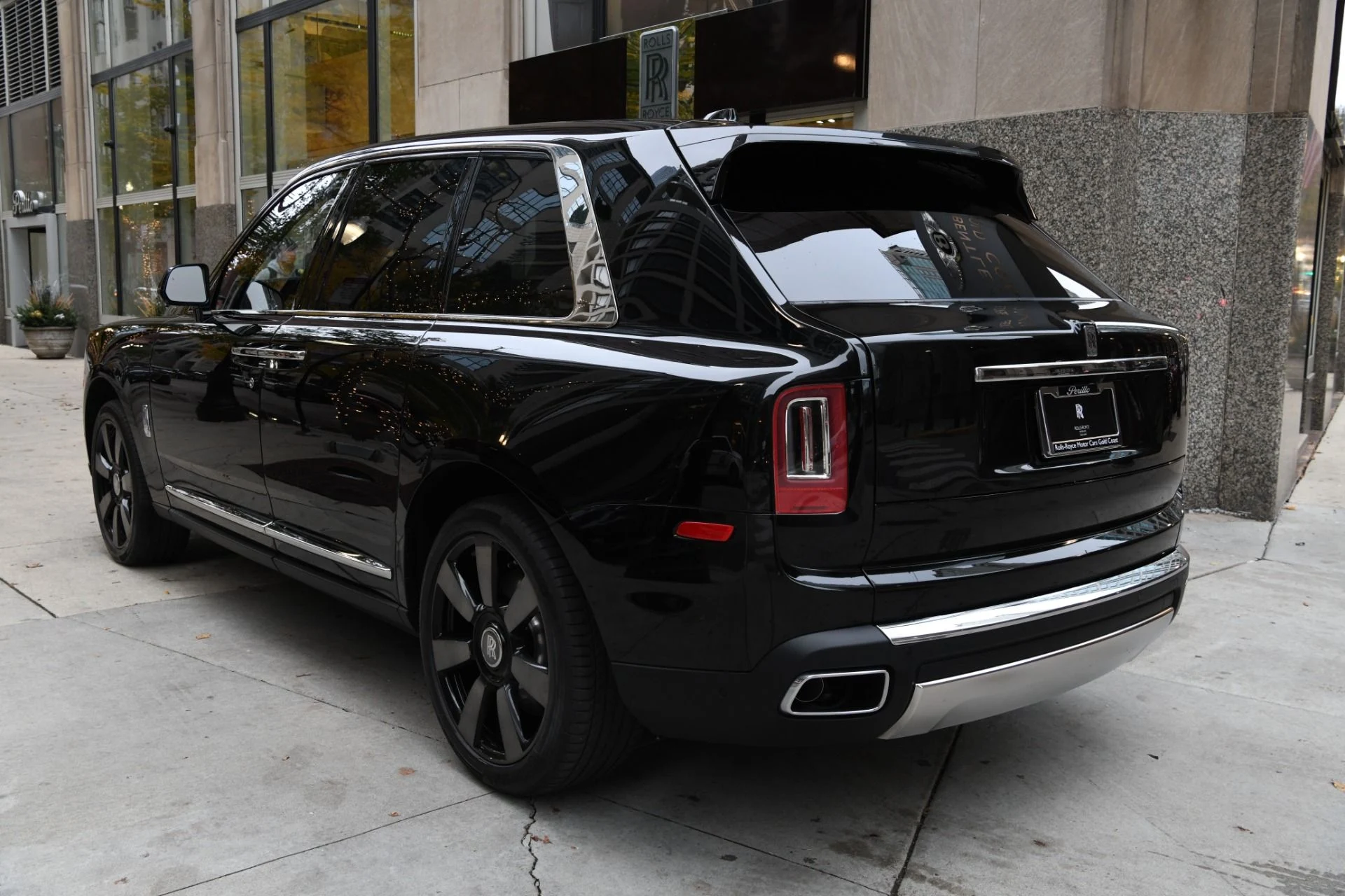 mph003_979644529_11027_p5_l_15455aa98e