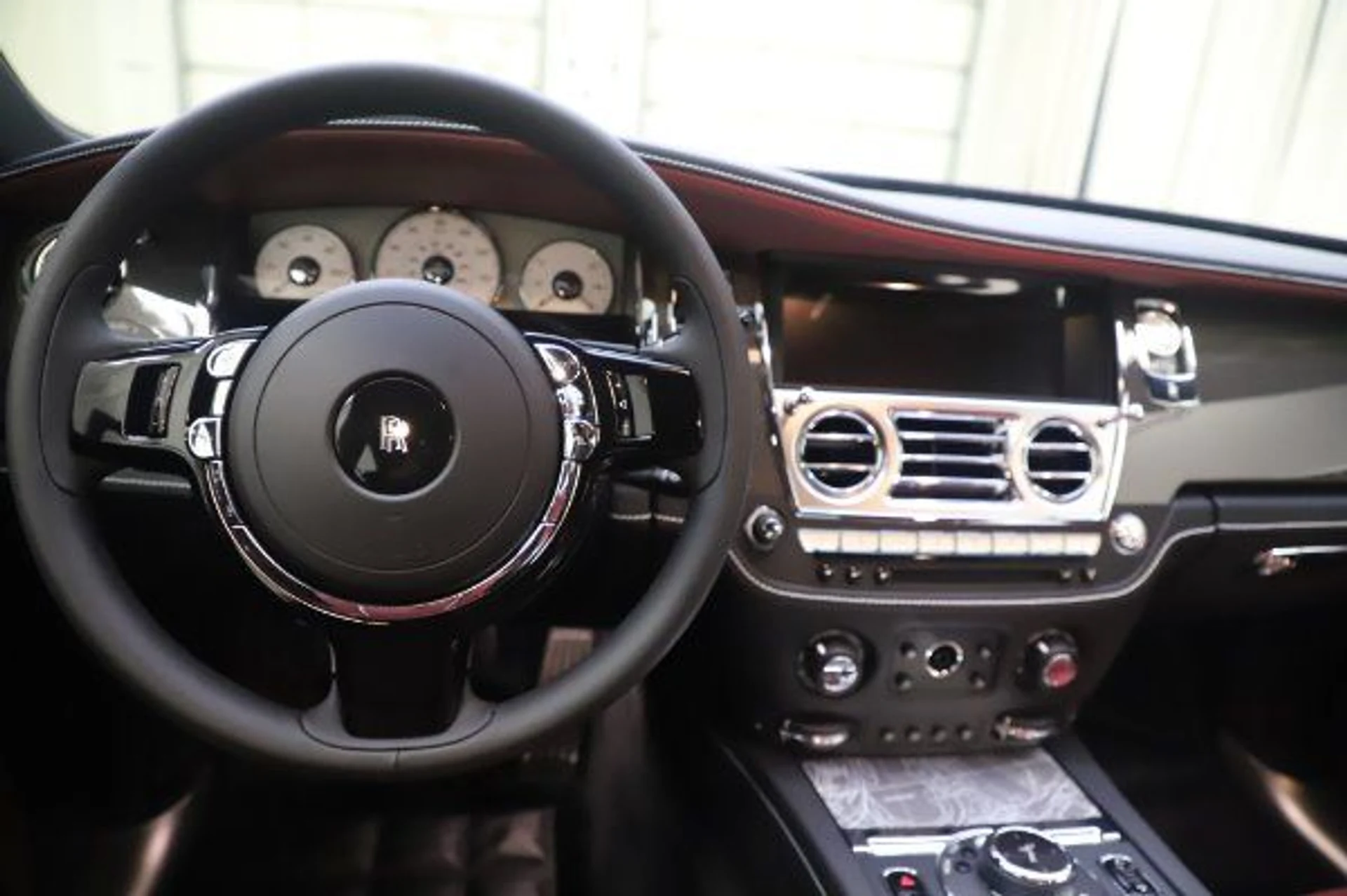 mph003_991451696_Used_2020_Rolls_Royce_Ghost_f6f75394a6