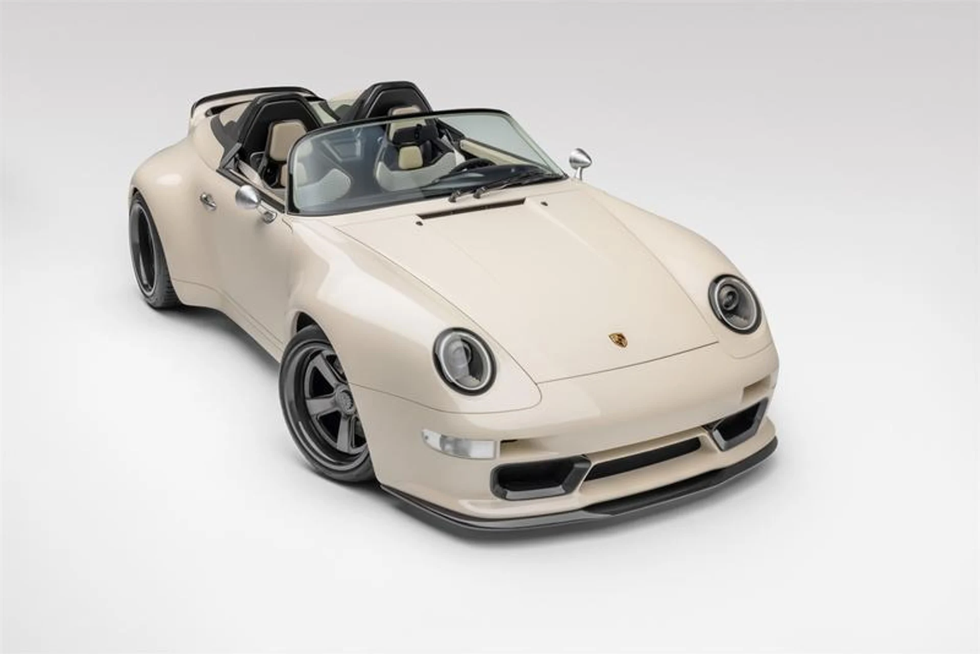 mph003_991674570_F5_F27_E48_BE_03_475_E_B037_9882125_F577_F_54f254095d