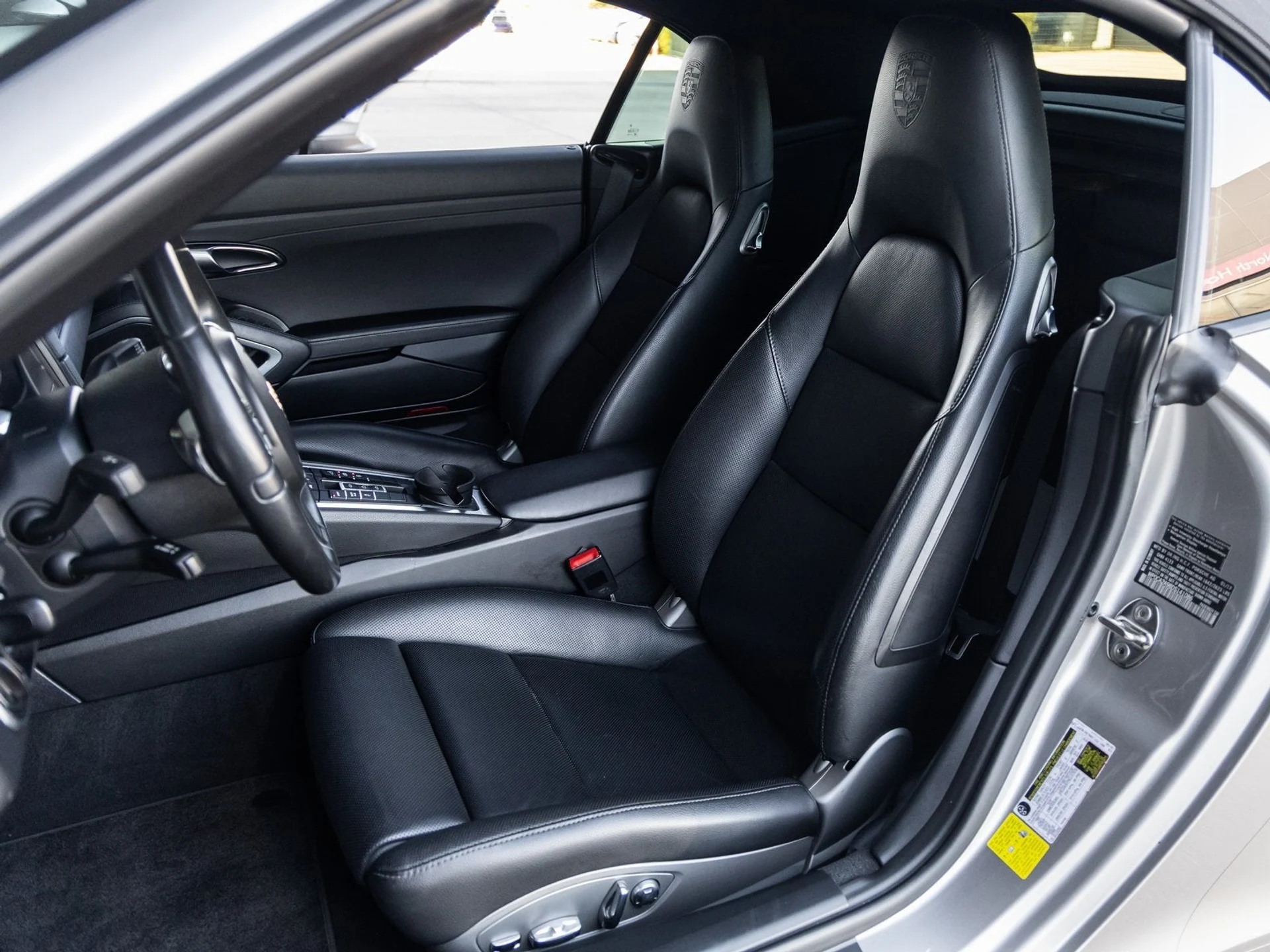 mph004_1002669923_5_4e837d6670