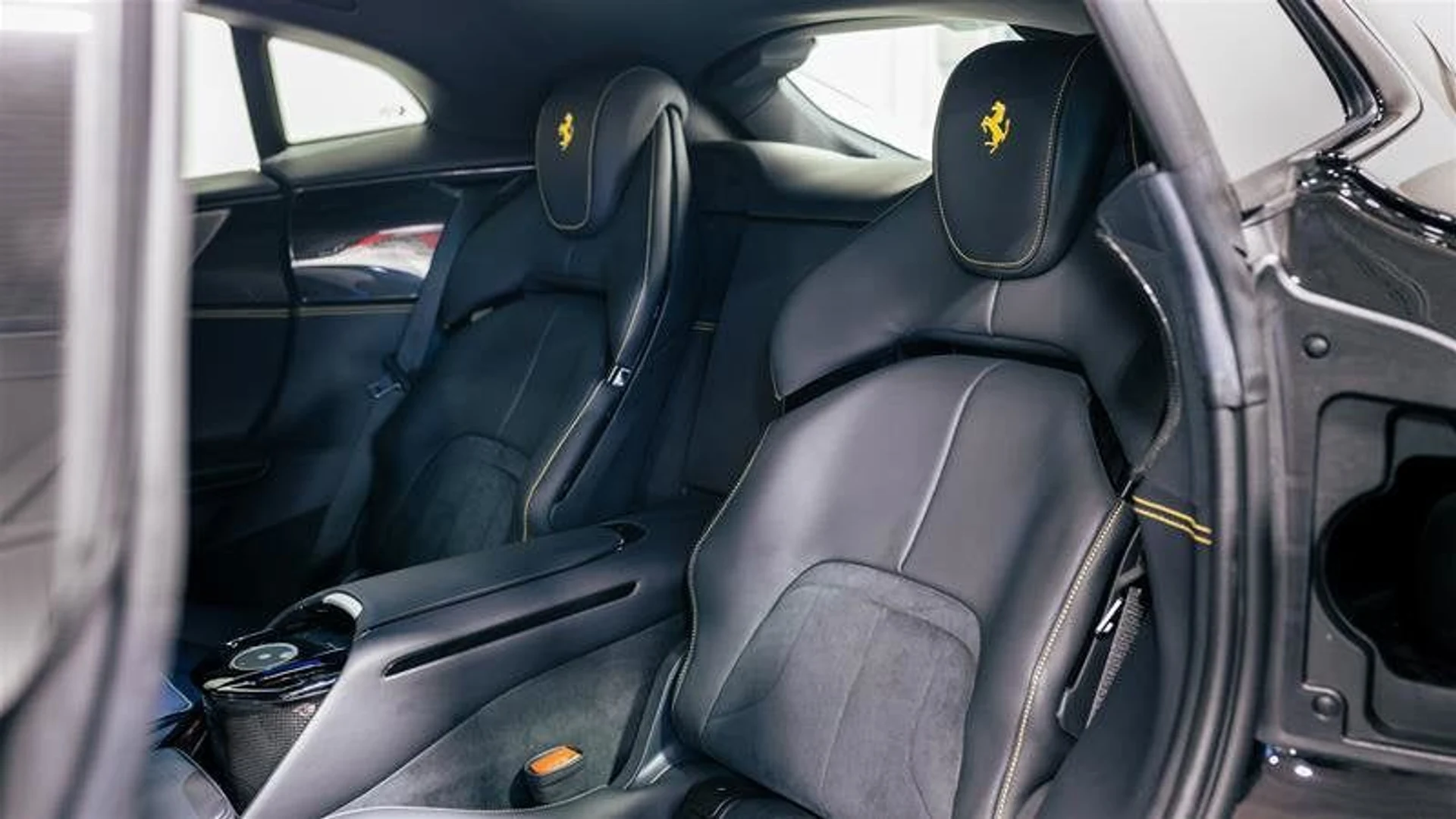 mph004_1006184886_9d518f7d35da4bd5a24440f02e1538ce_0f00f80105