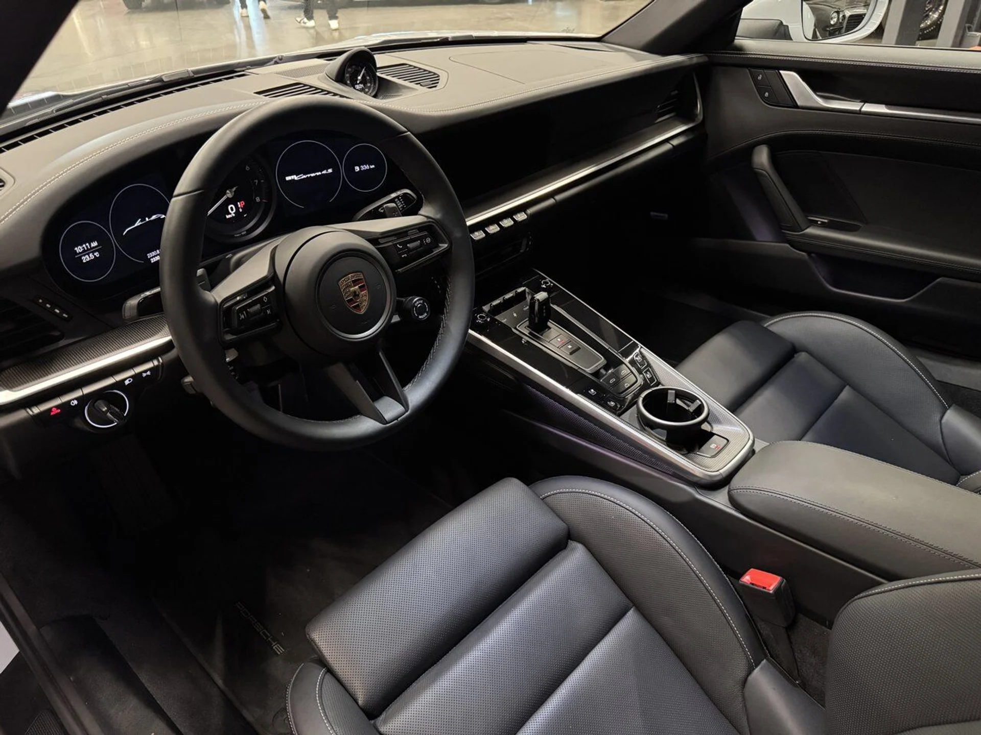 mph004_1016188130_porsche_911_2024_b31f129e21