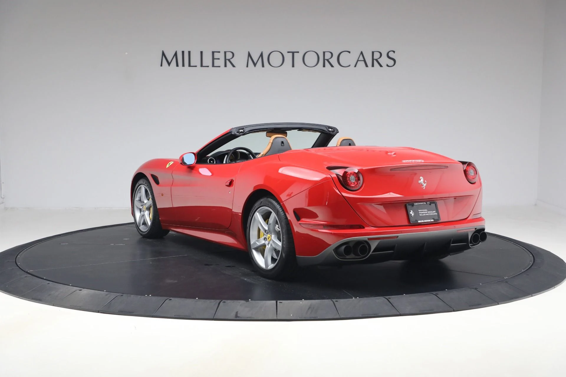 mph004_1024299073_Used_2016_Ferrari_California_T_Handling_Speciale_1775319206_0f6d52aac0