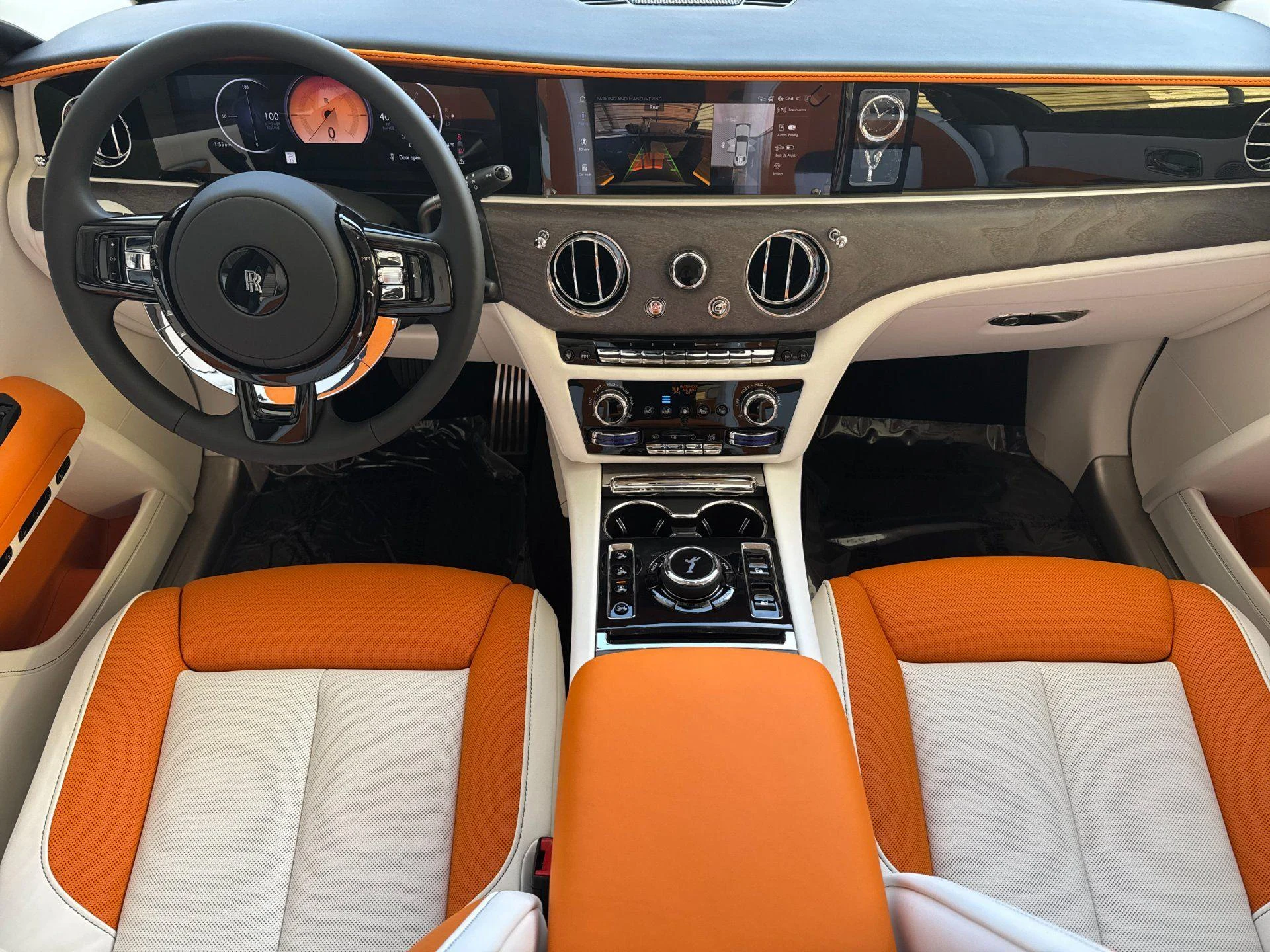 mph004_1037664961_New_2027_Rolls_Royce_Ghost_Sedan_1788944849_7b92f087b4
