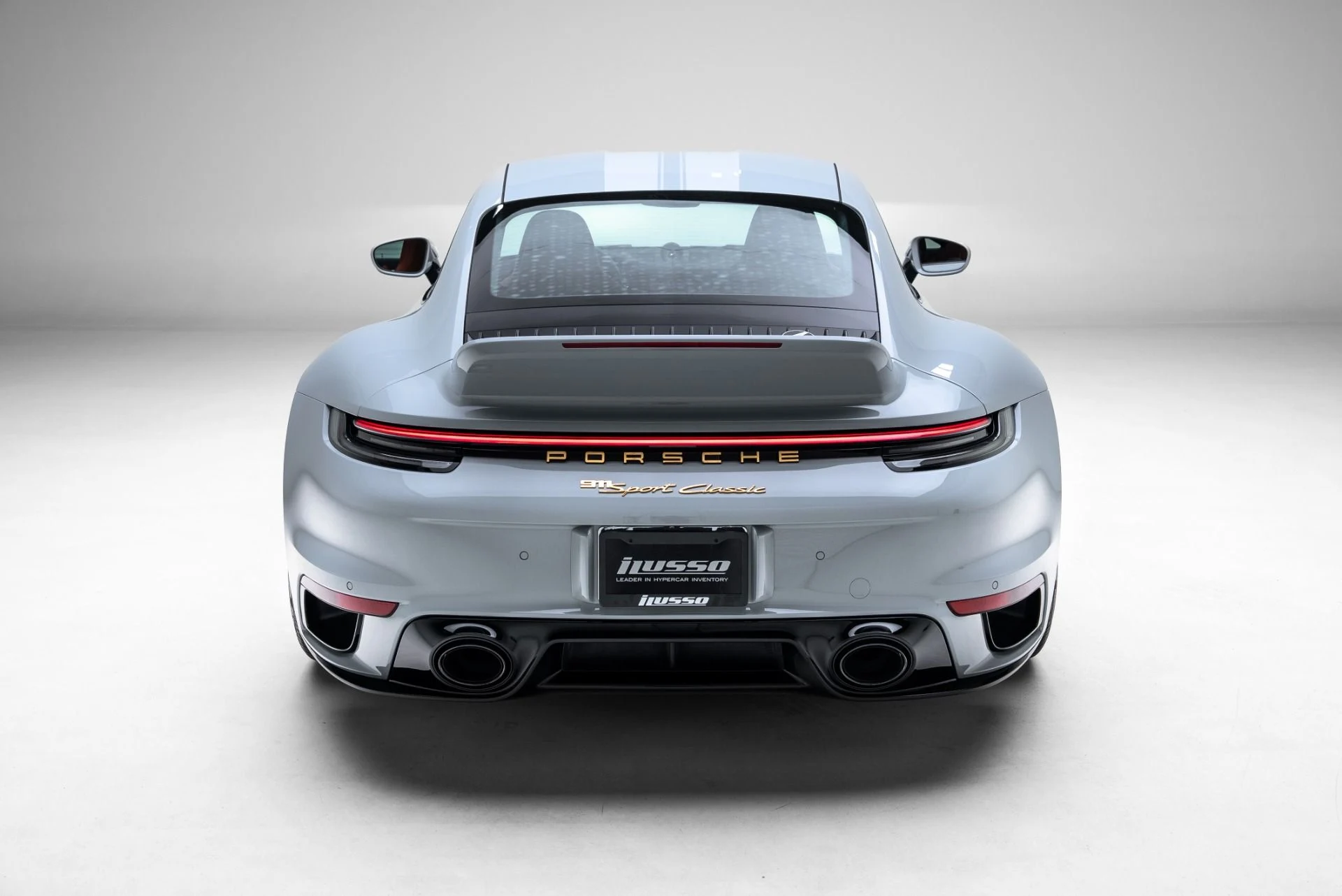 mph004_1054299741_Used_2023_Porsche_911_Sport_Classic_1774647065_164bf6c8fd