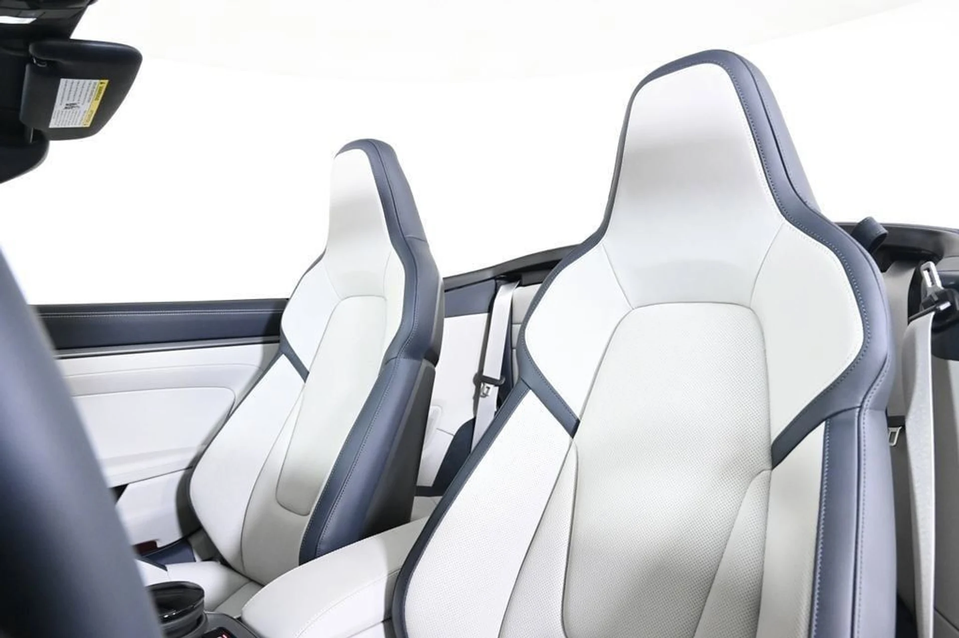 mph004_1060830522_6a6748210edc4012b181964812347cf0_5b98228899