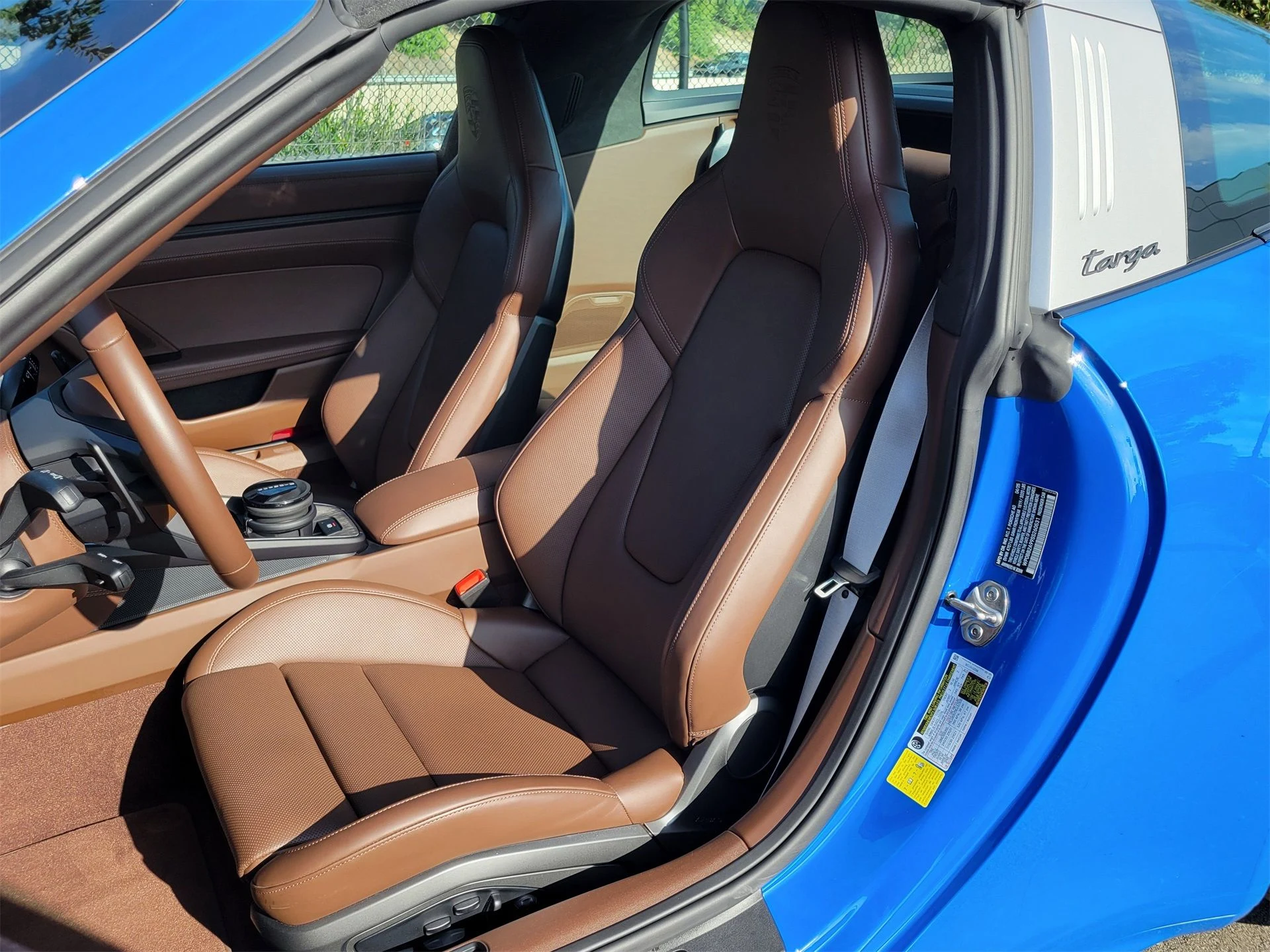 mph004_106418107_afa7708c401817180263e15f9eb8f030_bd4ce64eb8