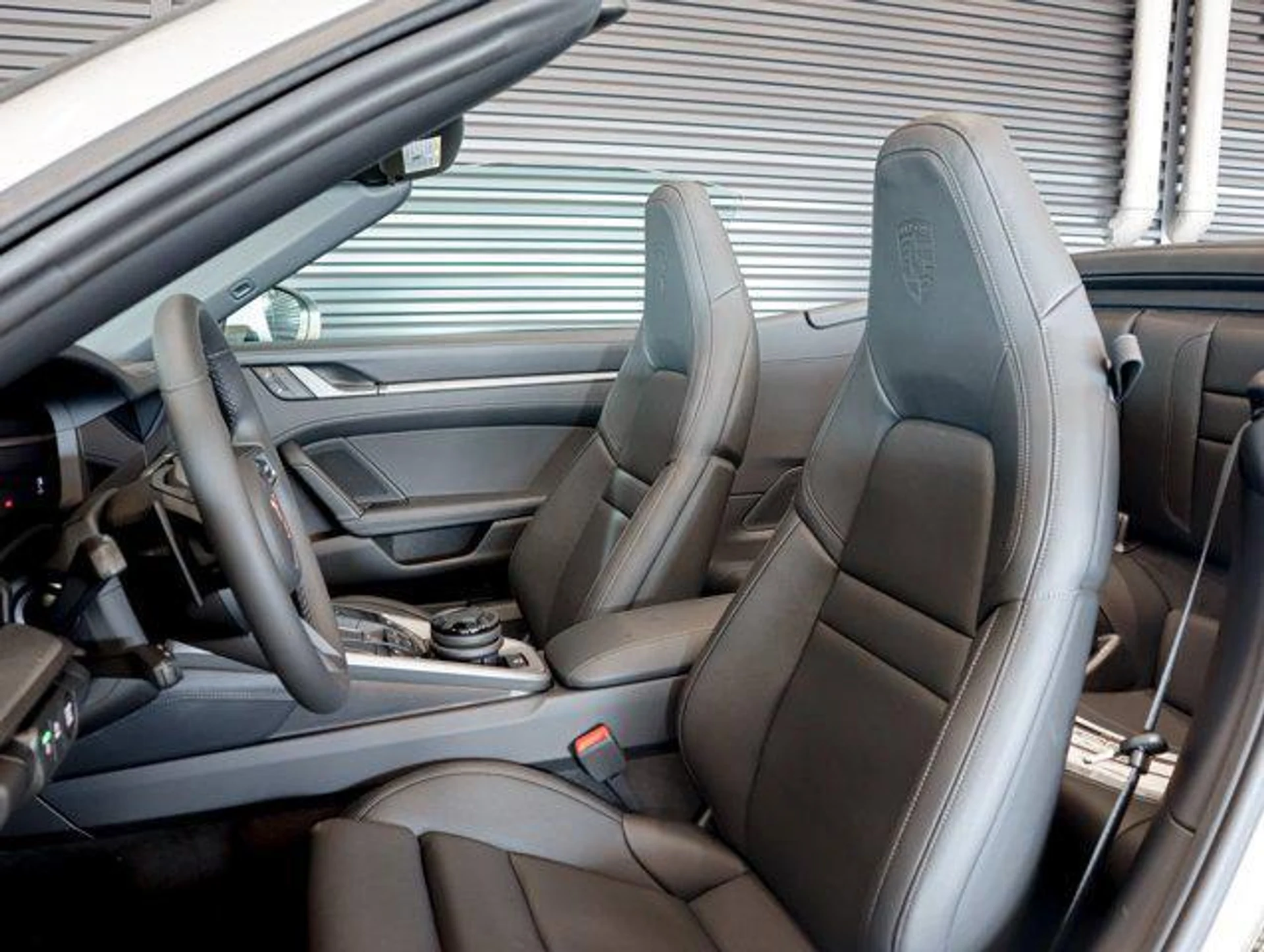 mph004_1065441546_t_Mx_V6_Yig_F_Ii_U9busabj_NL_4_X3_QX_8_a34c263299