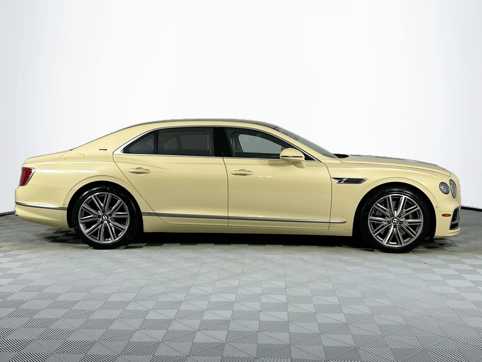 mph004_1067369566_5_682e51e259