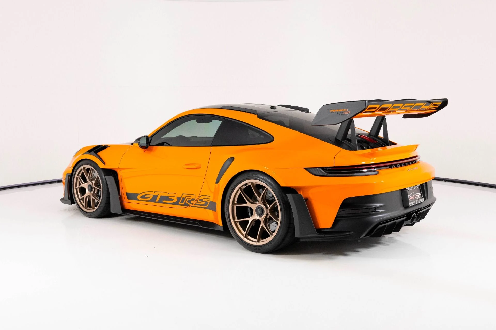 mph004_107149073_Used_2024_Porsche_911_GT_3_RS_1760133535_548df83016