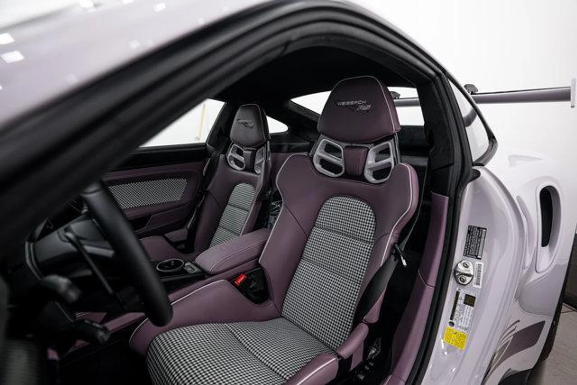 mph004_1072312011_1_U304_G3p_Cg4n_Ja_Au_Qz_CM_02_Yvp_E_58d2296c9d