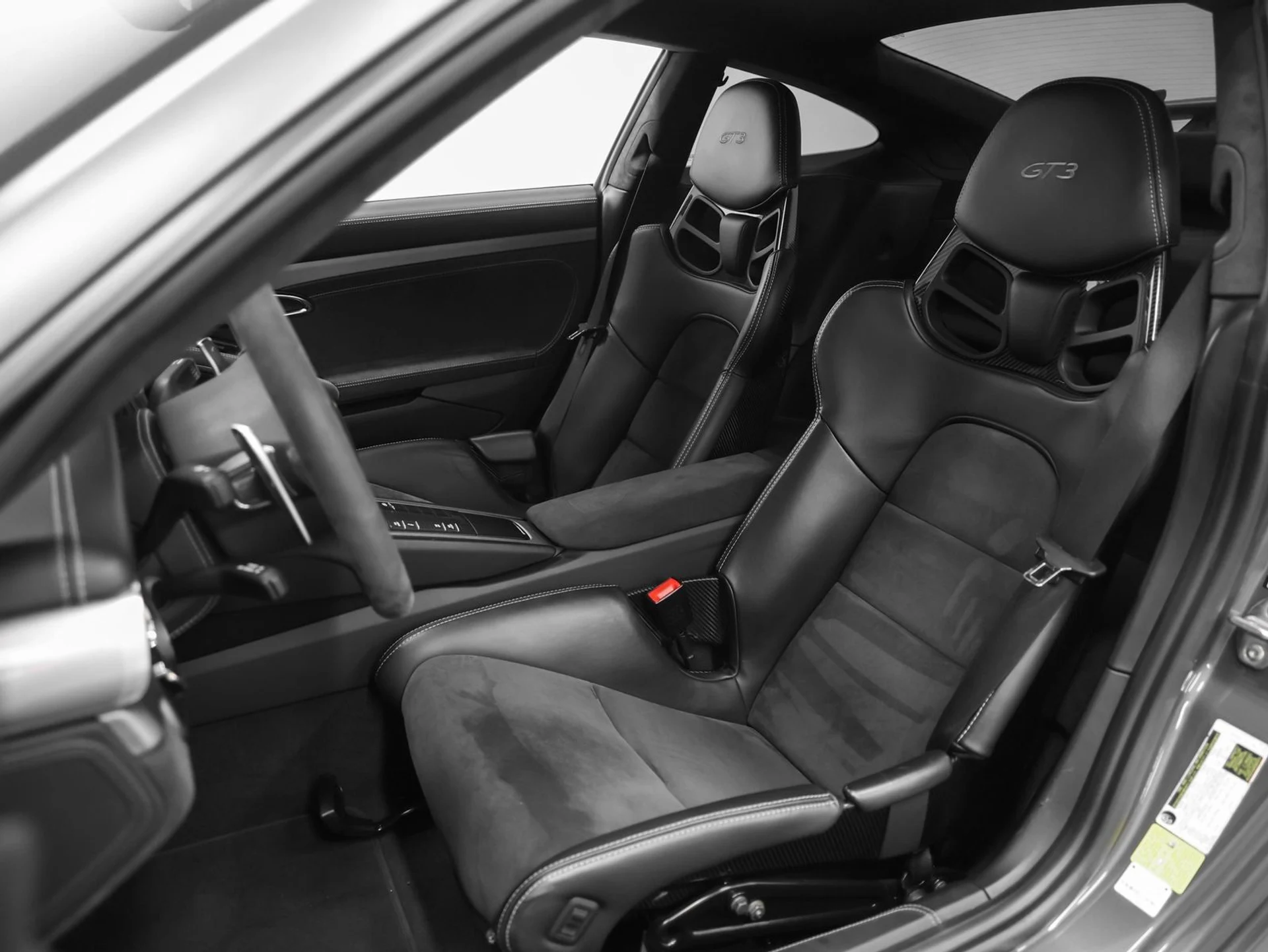 mph004_107668368_5_d097522738