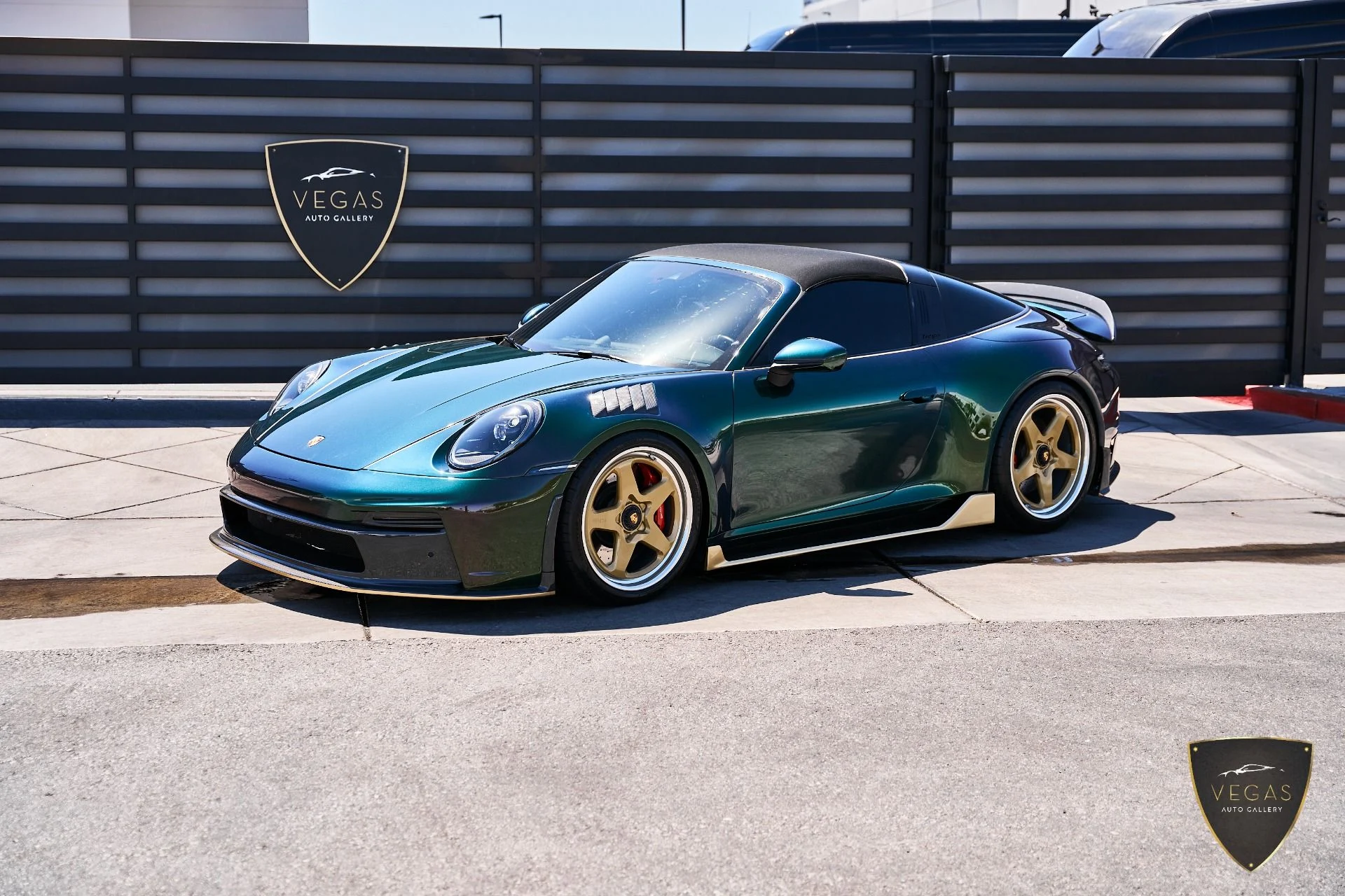 mph004_1079554564_Used_2023_Porsche_911_Targa_4_GTS_1782343334_8f5265ff2e
