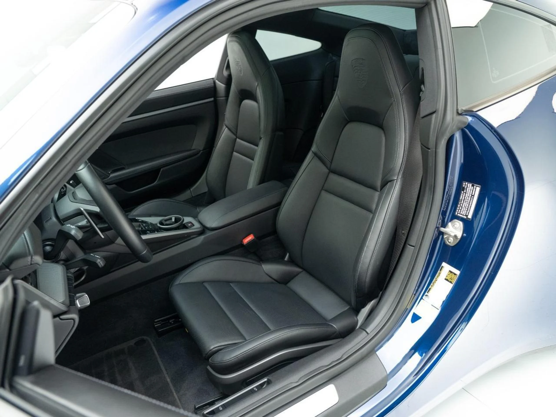 mph004_1080353223_2cfcf88e7cd8ce63ab2f66db3463fec9_f05fc39ff9