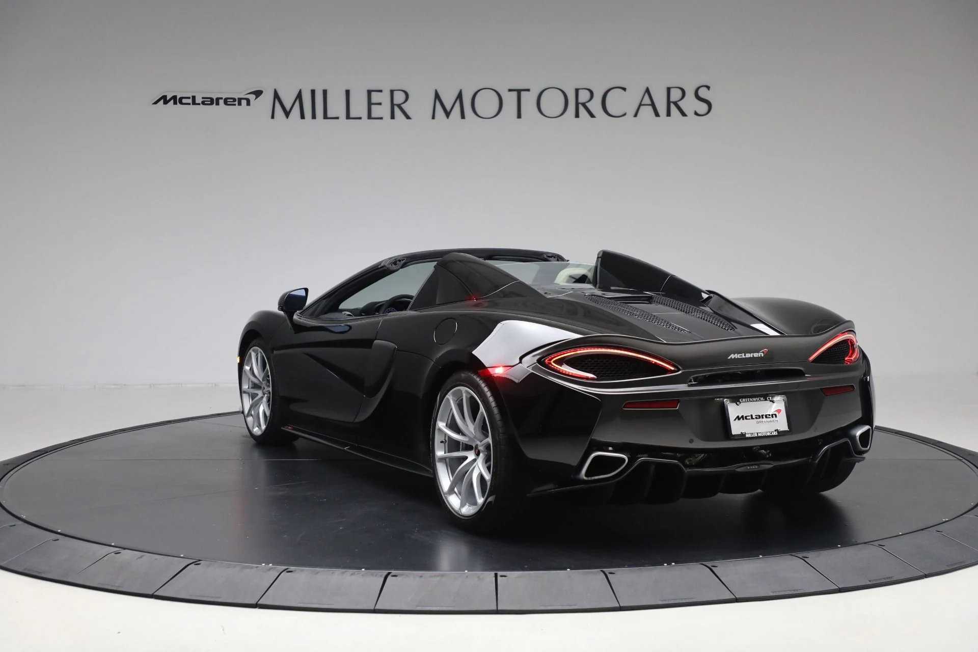 mph004_1087580218_Used_2018_Mc_Laren_570_S_Spider_0e037b03fb