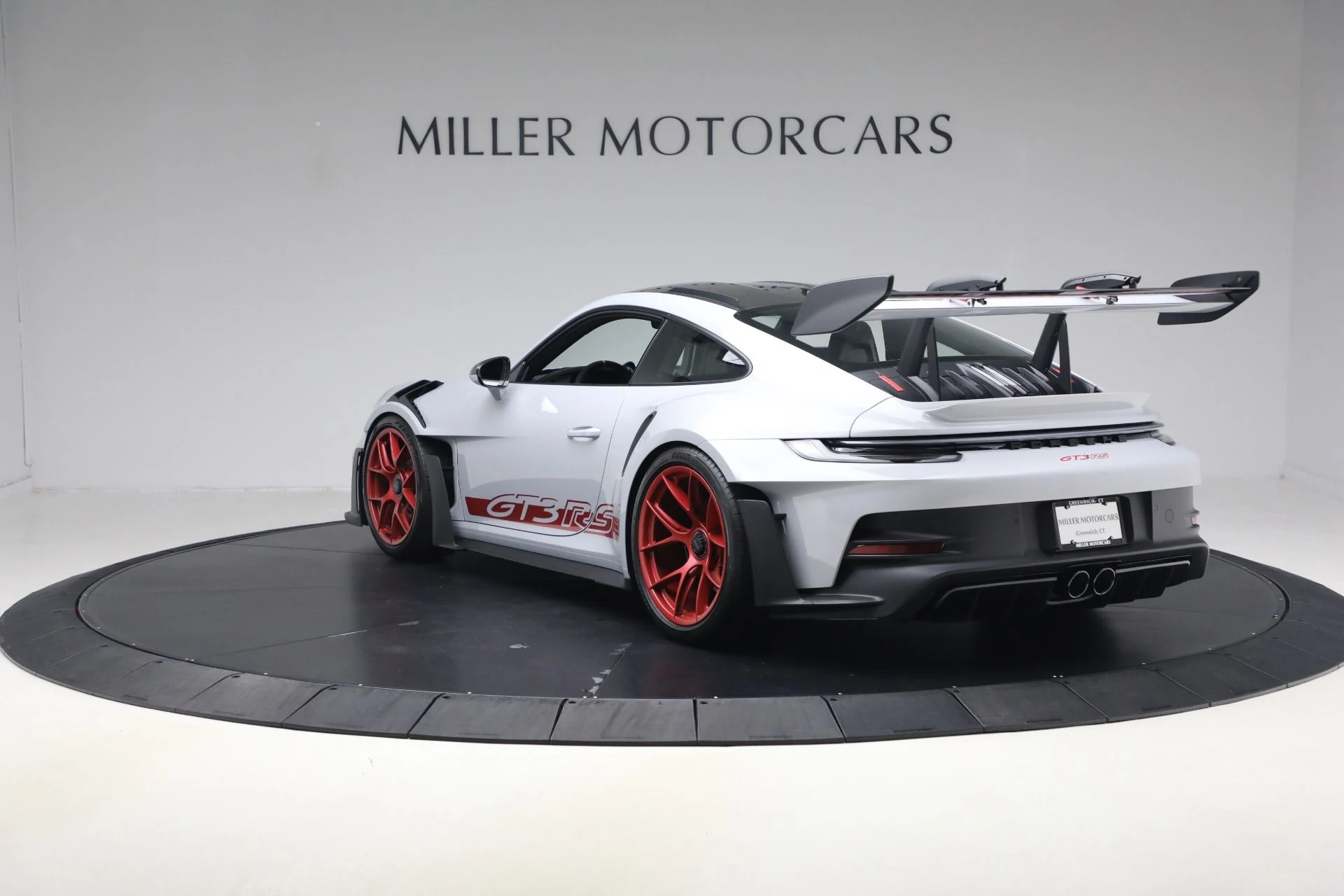 mph004_1088046392_Used_2025_Porsche_911_GT_3_RS_1789411485_99192486fa