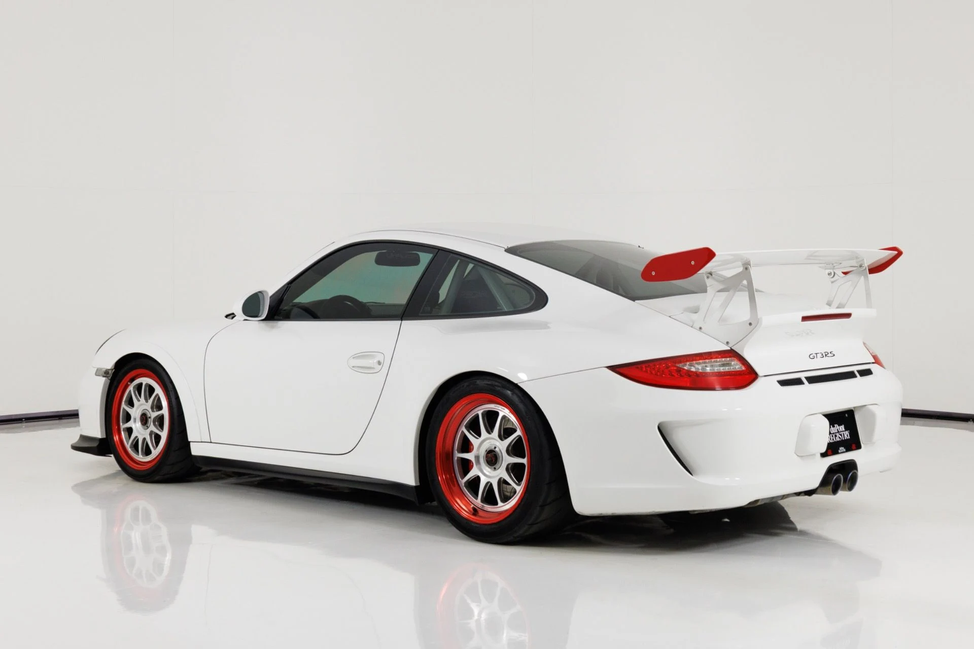 mph004_1089899187_Used_2011_Porsche_911_GT_3_RS_1784218522_fa925fdd23