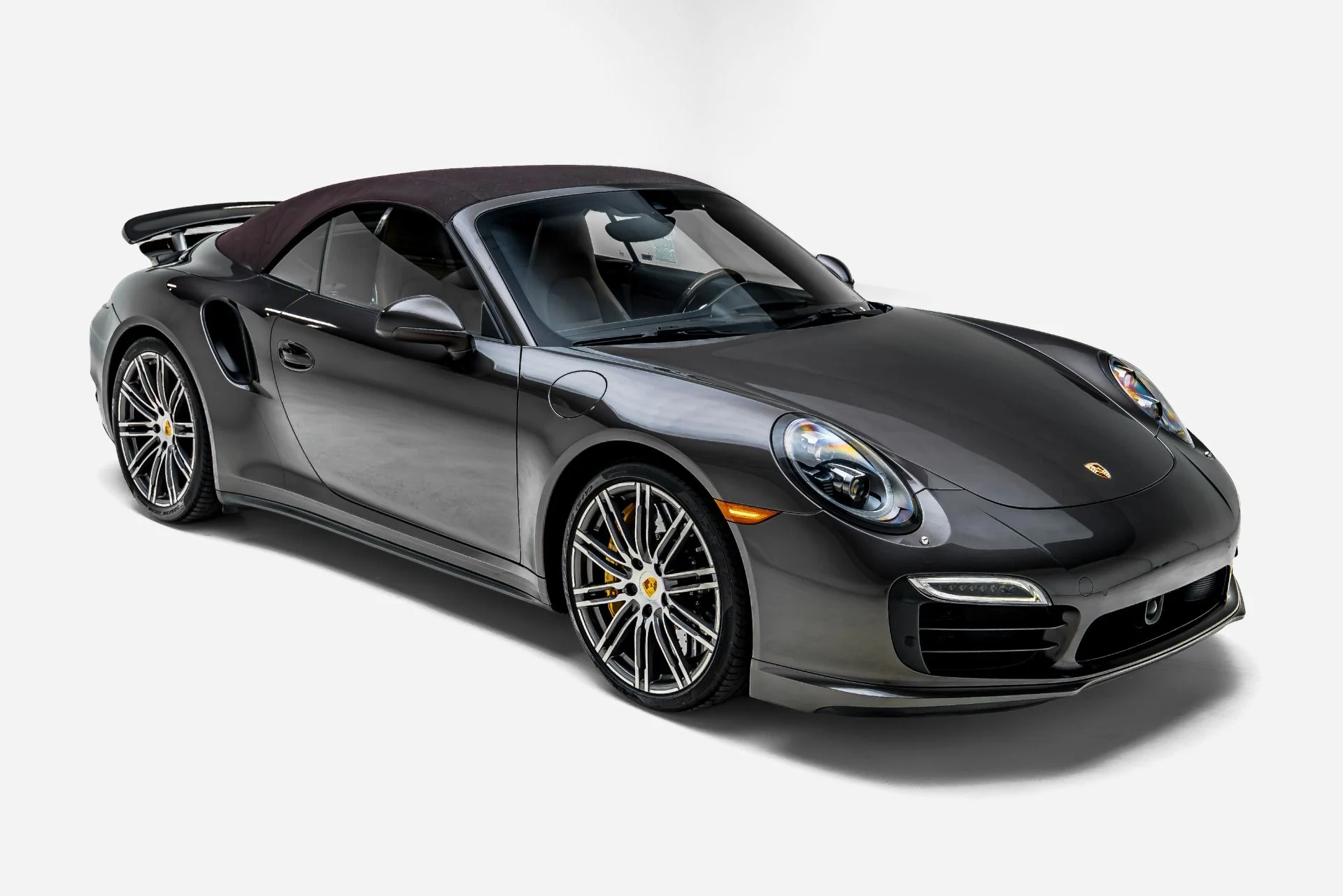 mph004_109713174_Used_2015_Porsche_911_Turbo_S_1783626476_6efe607800