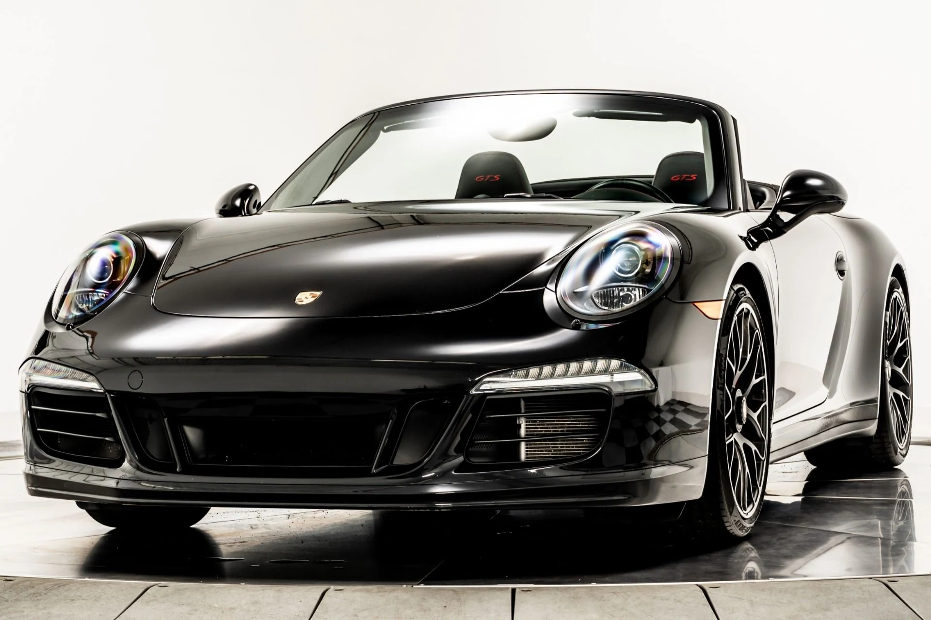 mph004_1099297686_Used_2016_Porsche_911_Carrera_GTS_Cabriolet_1758127640_68eeddfded