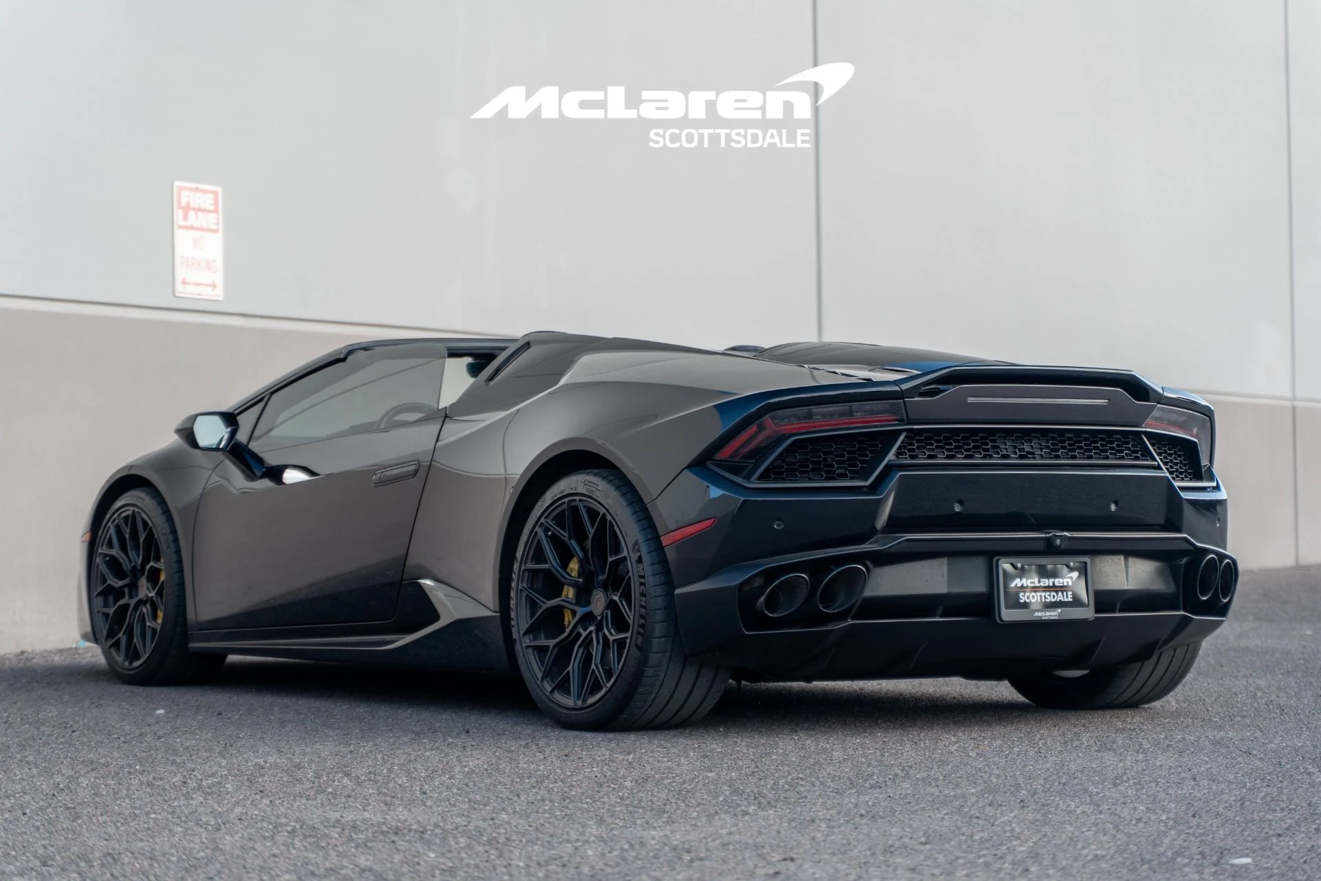 mph004_1103399549_Used_2019_LAMBORGHINI_HURACAN_LP_580_2_Spyder_1765056710_db3ce2c970