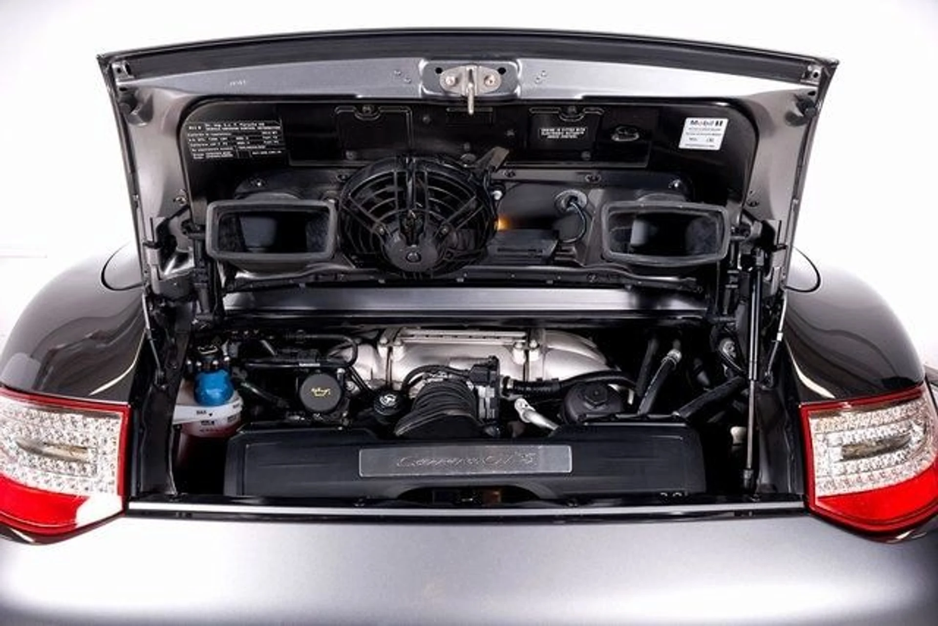 mph004_1103405881_2112161874a46fed27fc313134b19826x_c33086939f