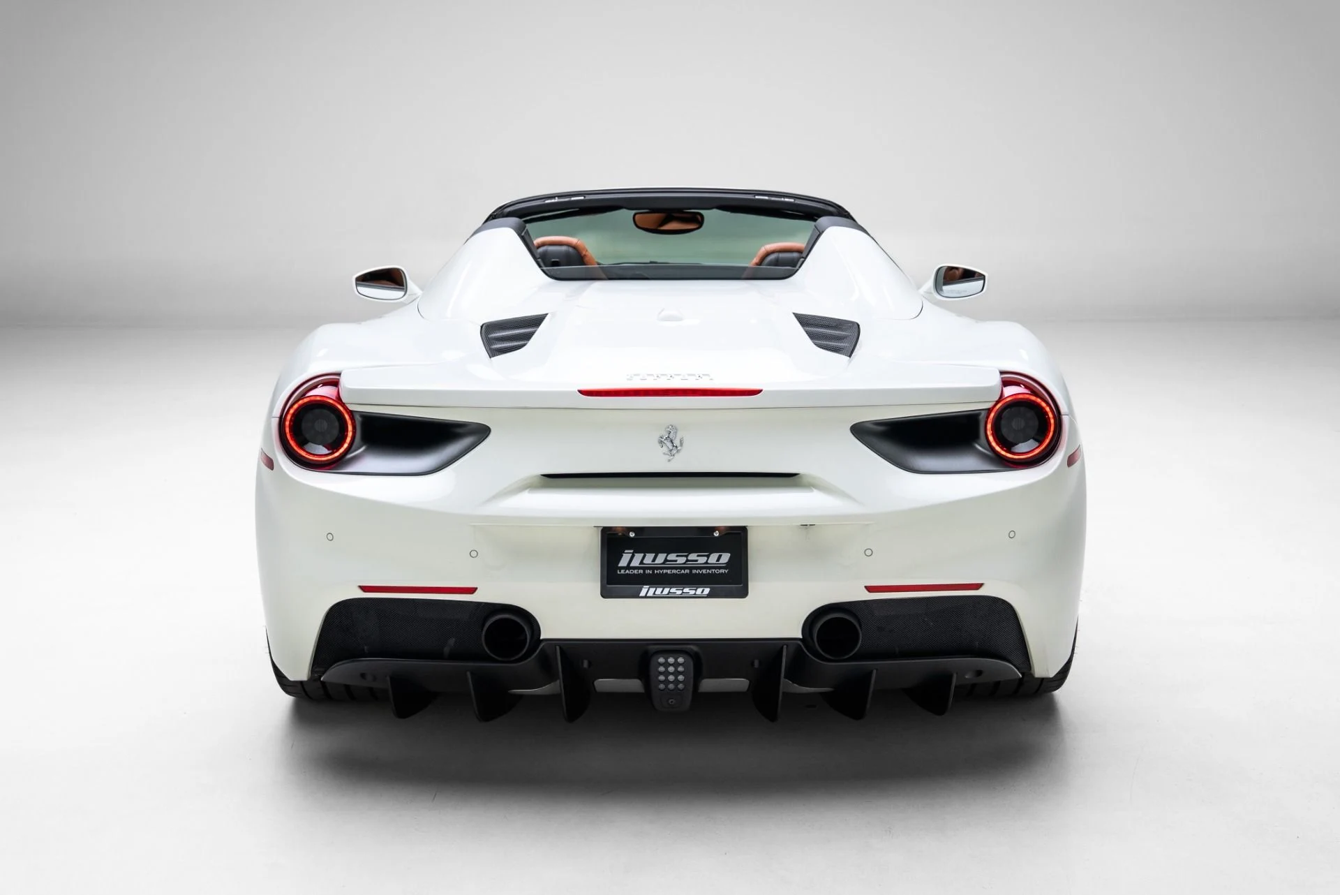 mph004_110717816_Used_2018_Ferrari_488_Spider_1774383951_5610e8d183