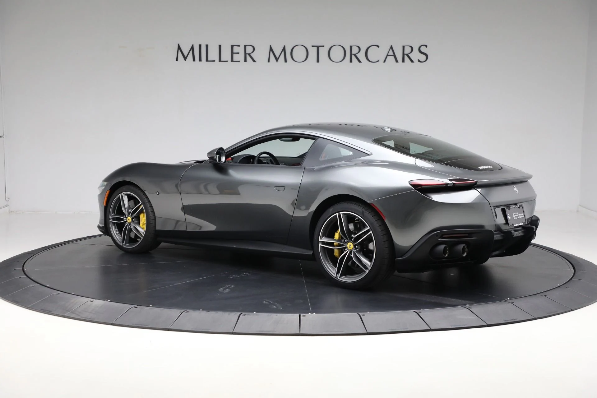 mph004_110993318_Used_2024_Ferrari_Roma_545d9c6848