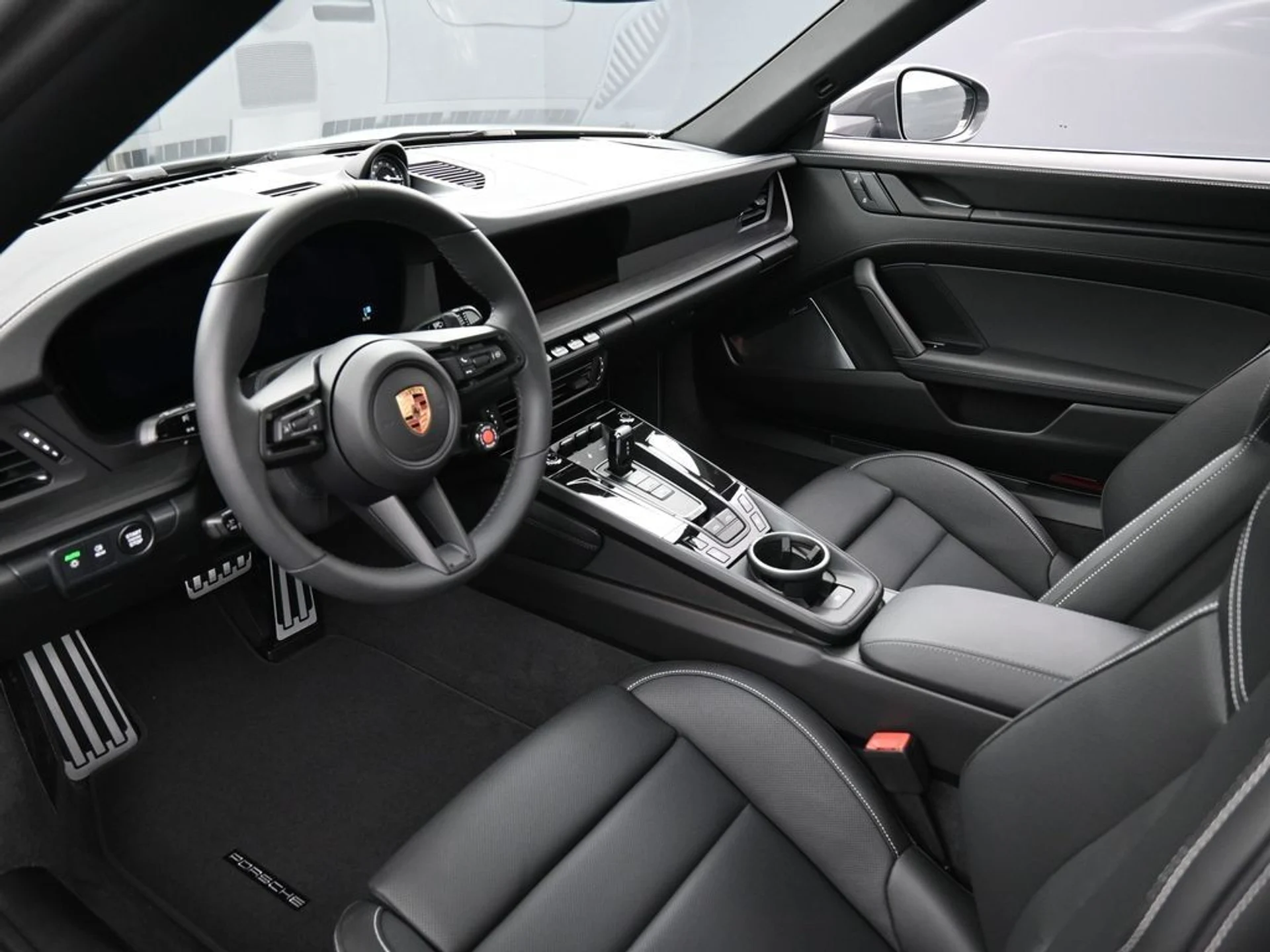 mph004_1112968558_image_4_c12ad1edf4