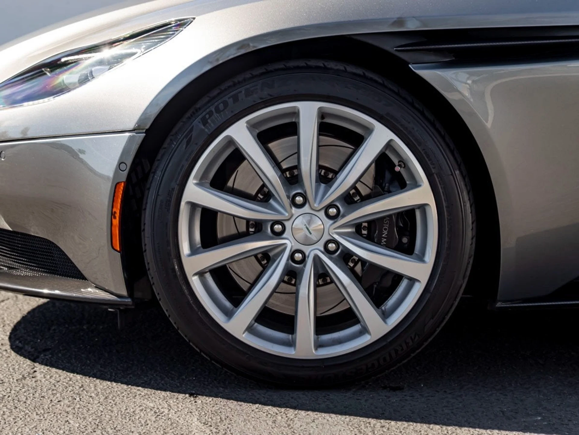 mph004_1113402953_5_3341c03345