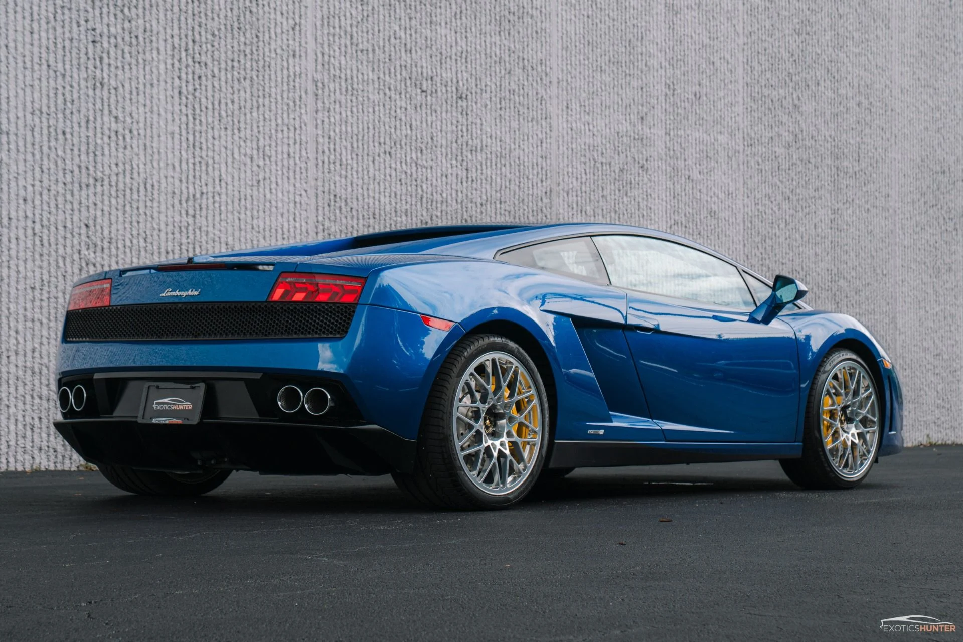 mph004_1128105057_Used_2013_Lamborghini_Gallardo_LP_550_2_w_Front_Lift_Reverse_Camera_Bespoke_Interior_1752615451_6a4da2b571