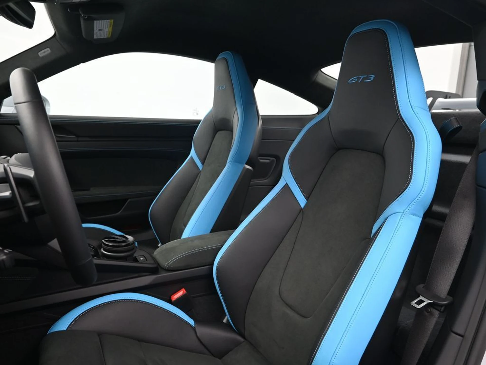 mph004_1134043770_b15535e02f83360d1a8dc06117260e7ax_98d694f622