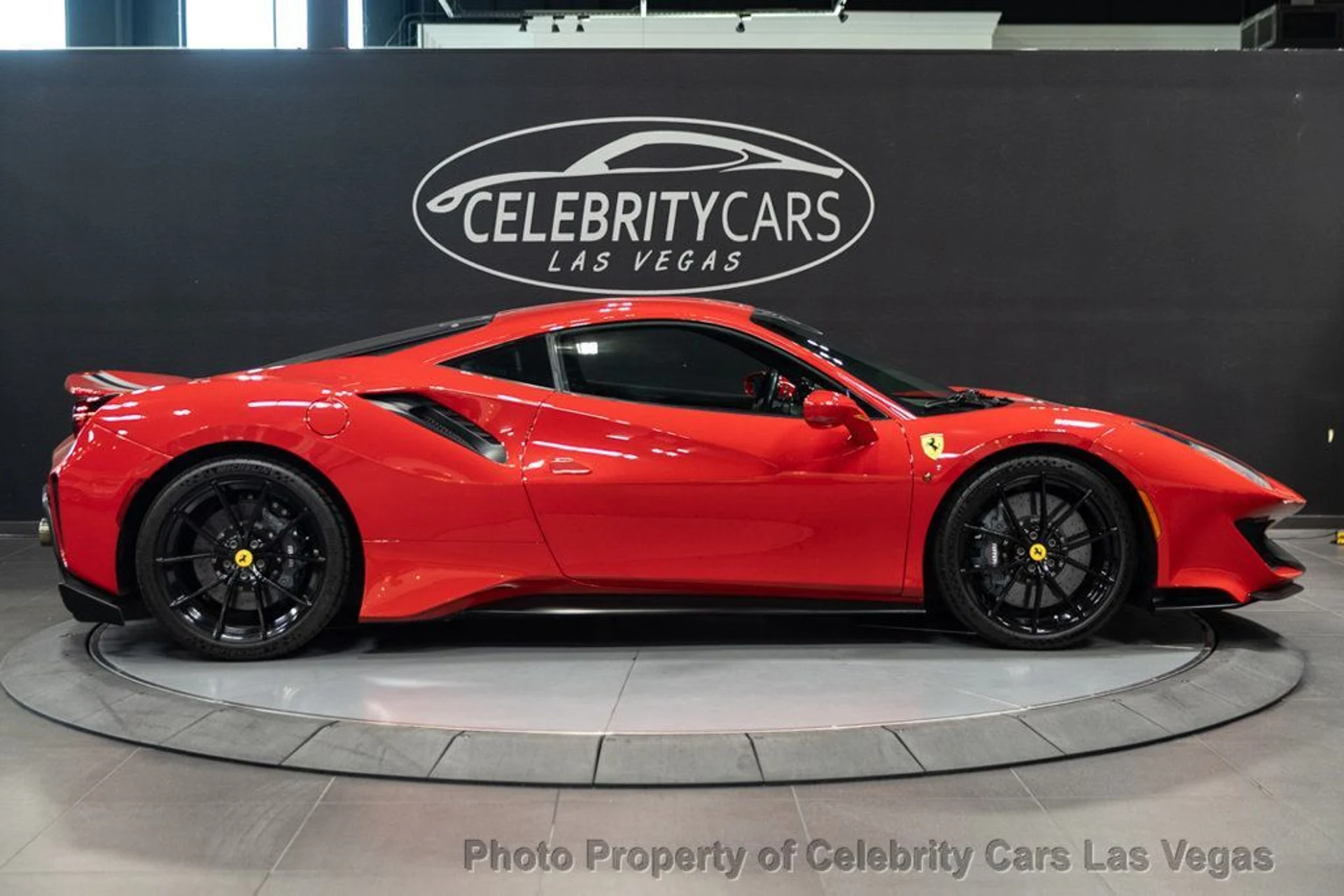 mph004_1135894215_used_2020_ferrari_488_pista_488pista_9707_22881608_5_1024_7932c73cc0
