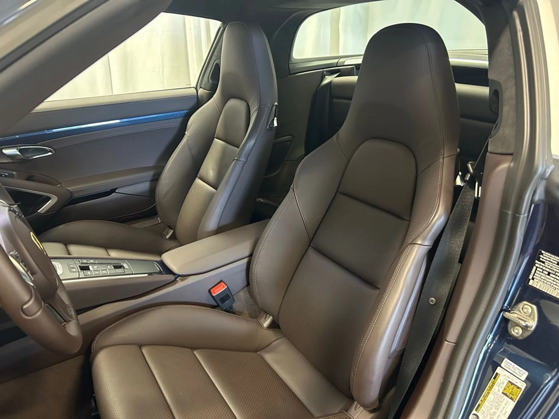 mph004_1137794580_d47a1287f370a1c05224fca0b957f4b9x_97848bd562