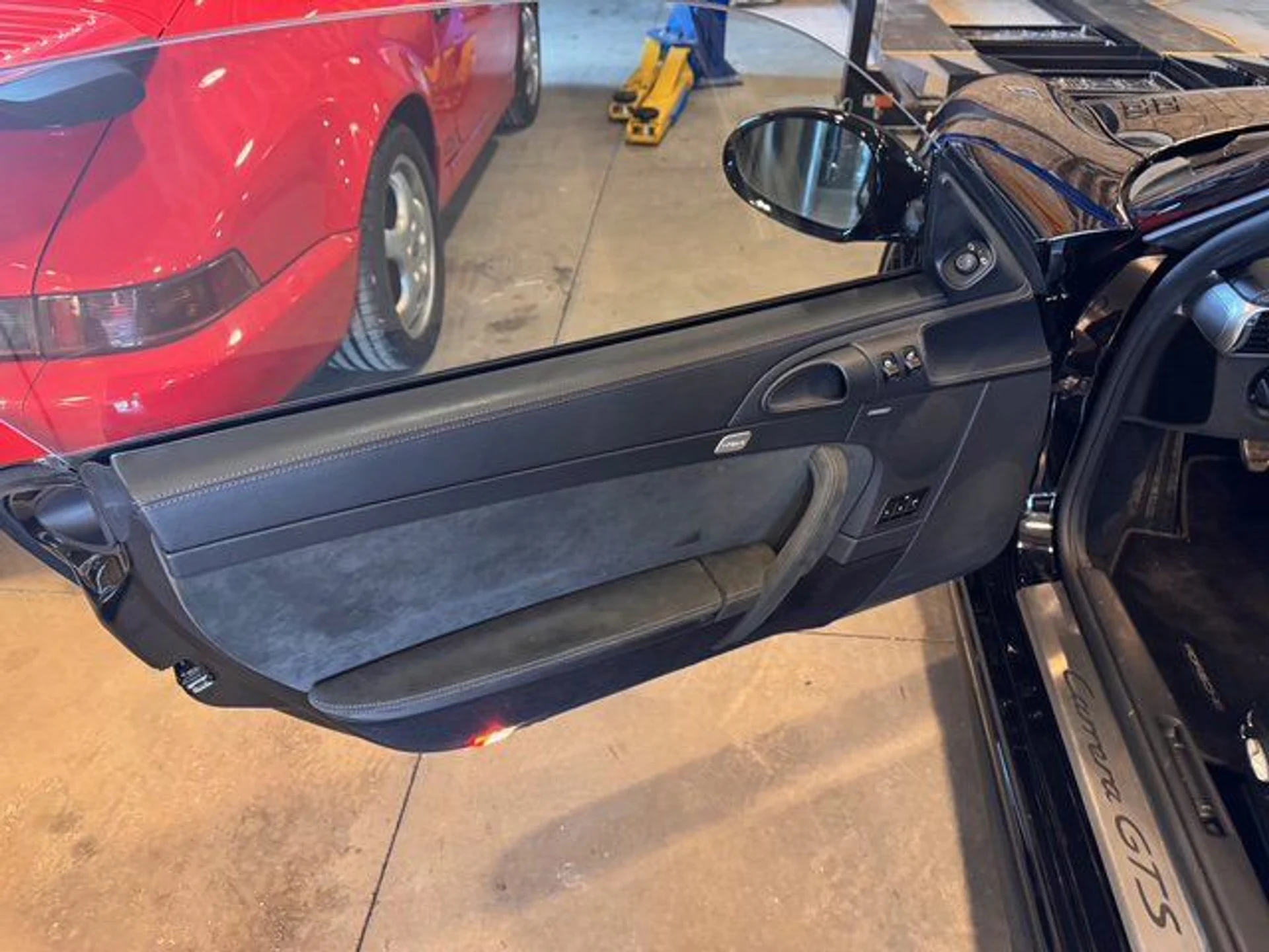 mph004_1140270375_e228c2aaa162c17c25e6ac31c4acd692x_2c0d4bc3da