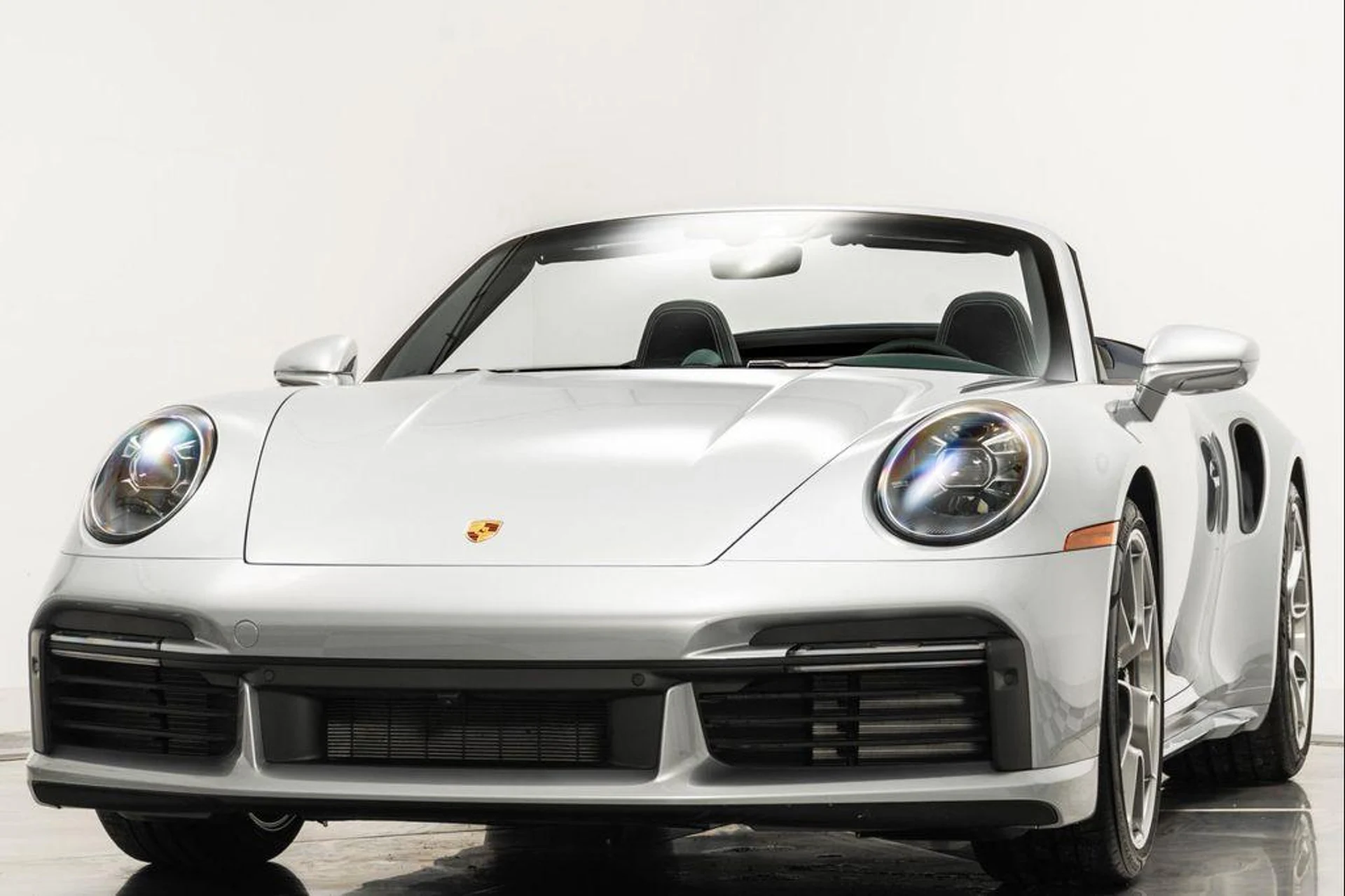 mph004_1146783975_a_H_Th_Ufg_Uo_Ka_W1sr_Nt_E_Dg7_6e_R_Qw_09de78a441