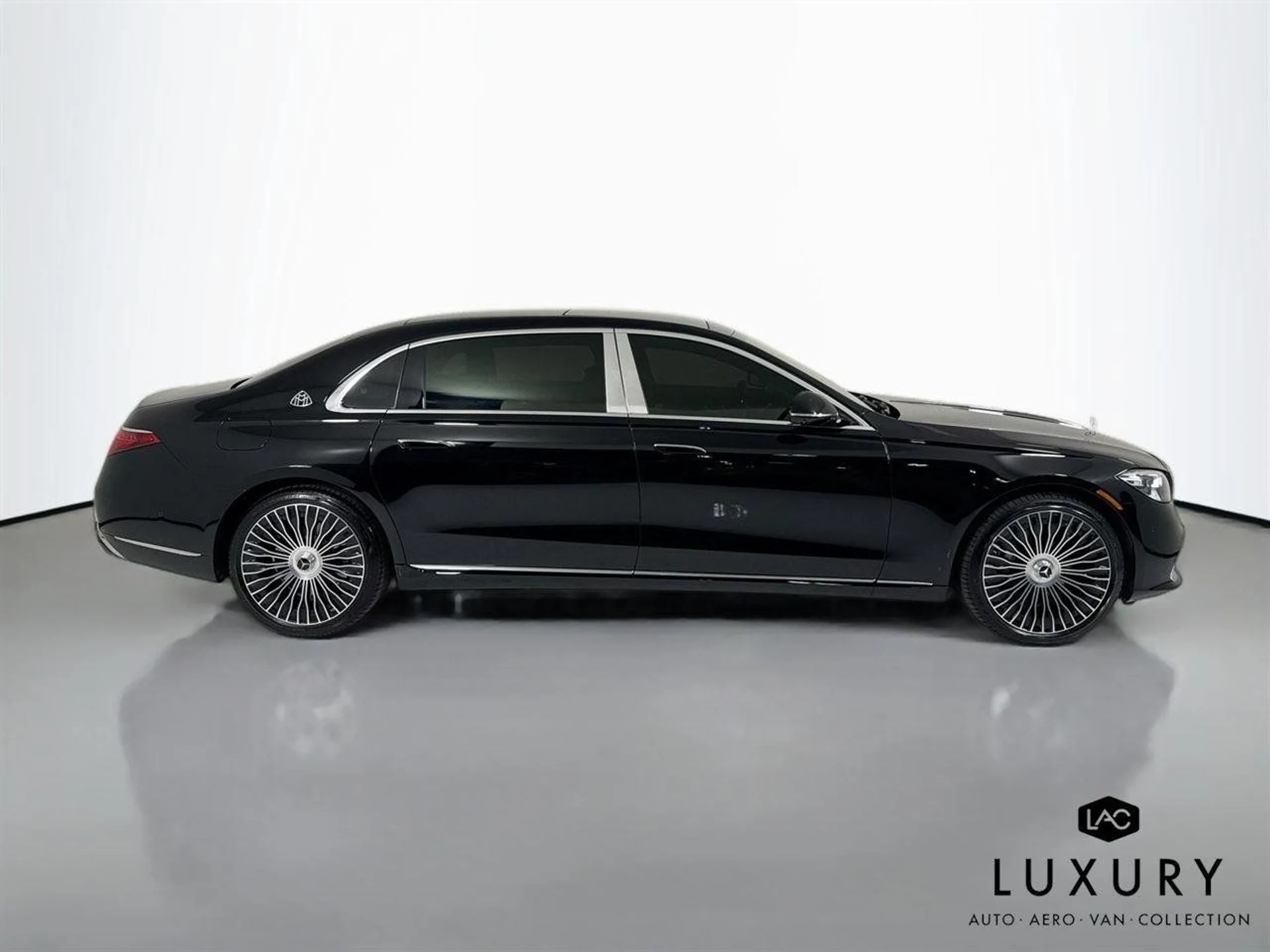 mph004_115354813_0571a8482c7d0408ada27e698e71de01_25aeeefe26