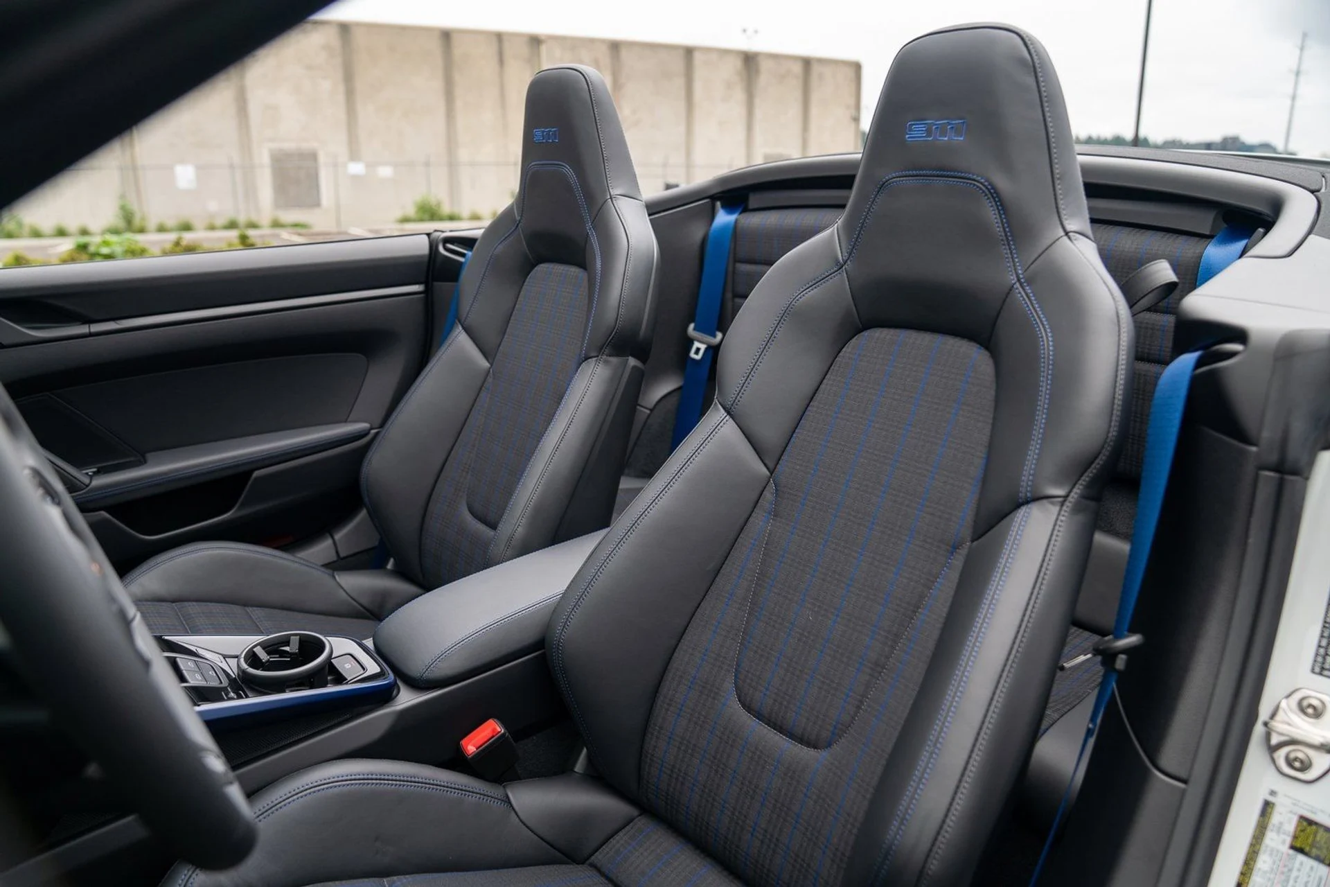 mph004_115364288_5a23a1a6bd0ad525ca6ecfa75e4feccfx_22831823e1